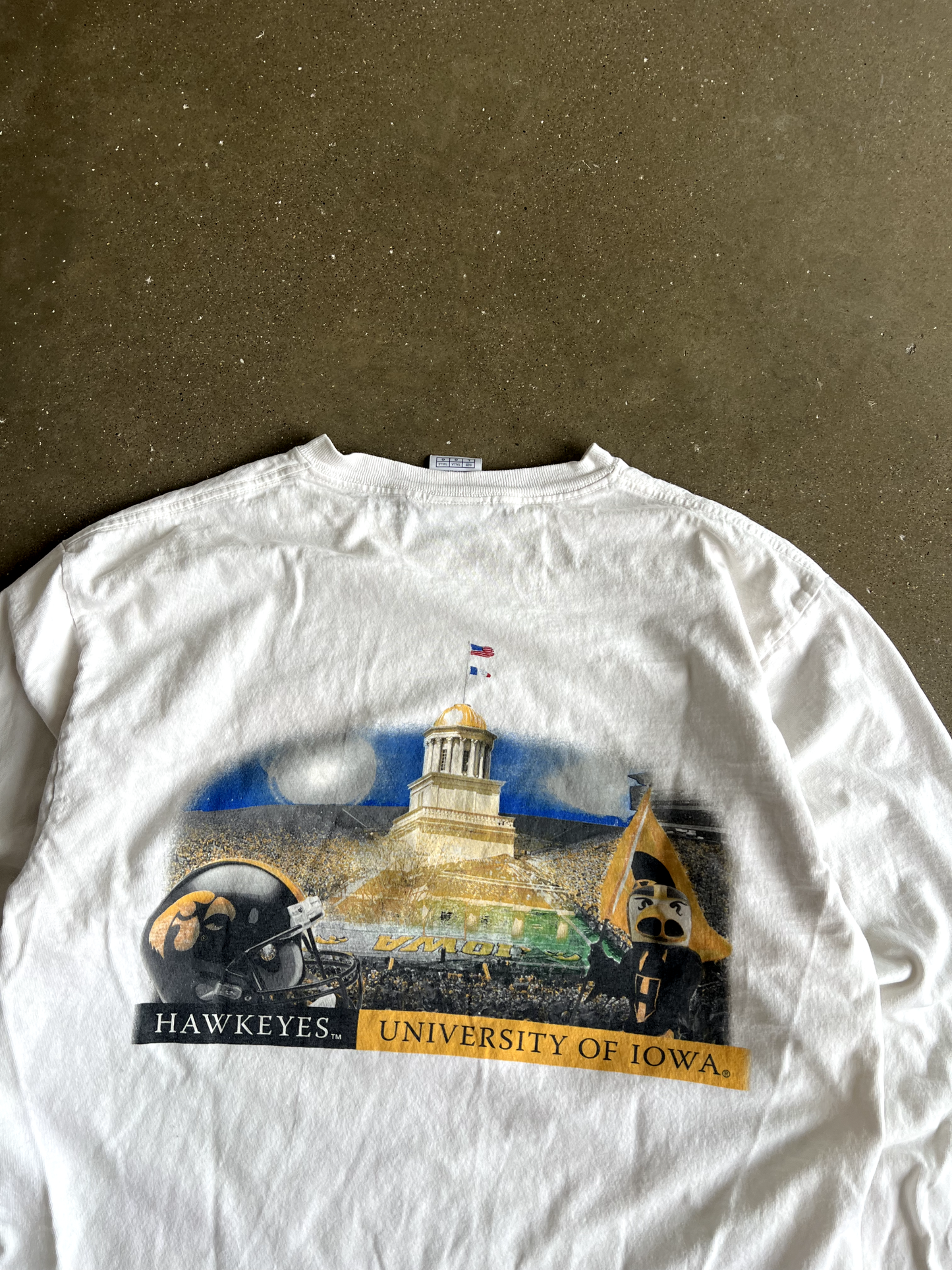 Vintage White Iowa Long Sleeve - L