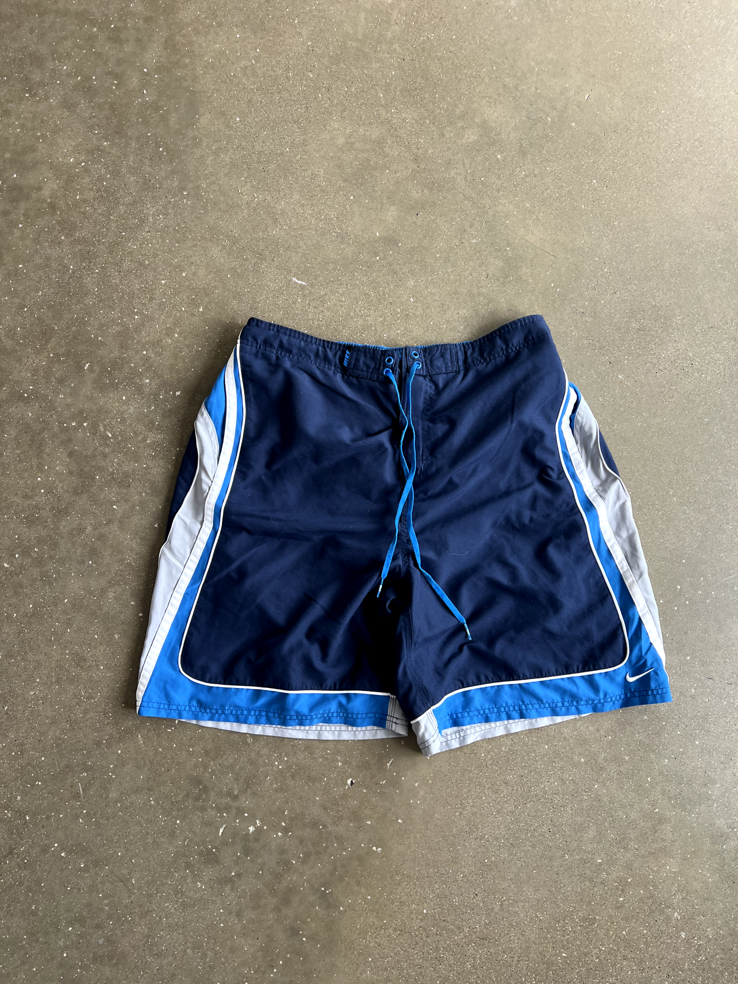 Vintage Nike Running Shorts - XL