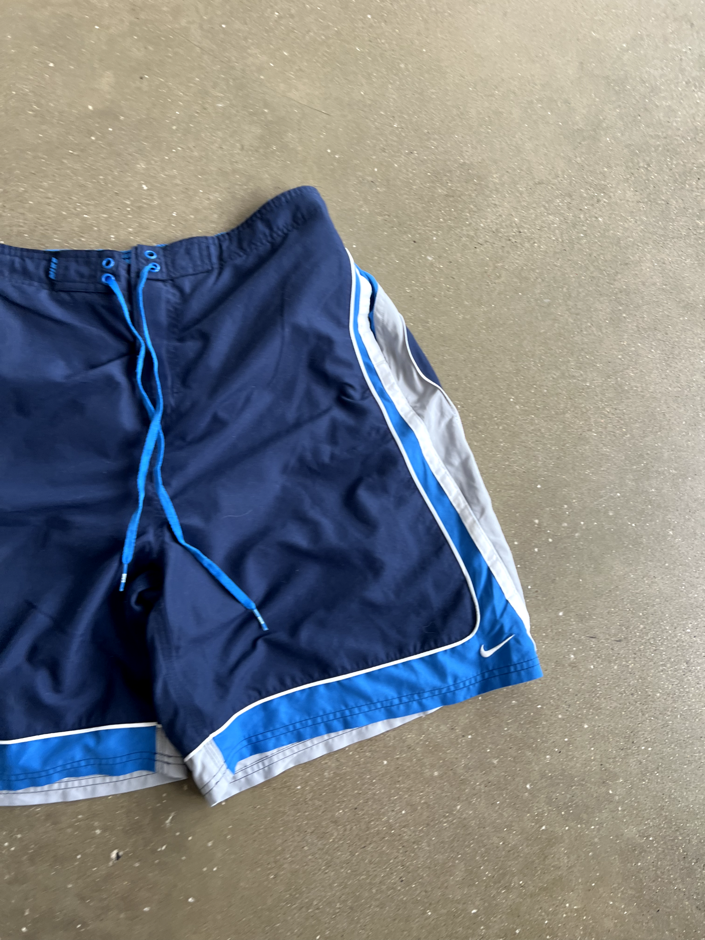 Vintage Nike Running Shorts - XL