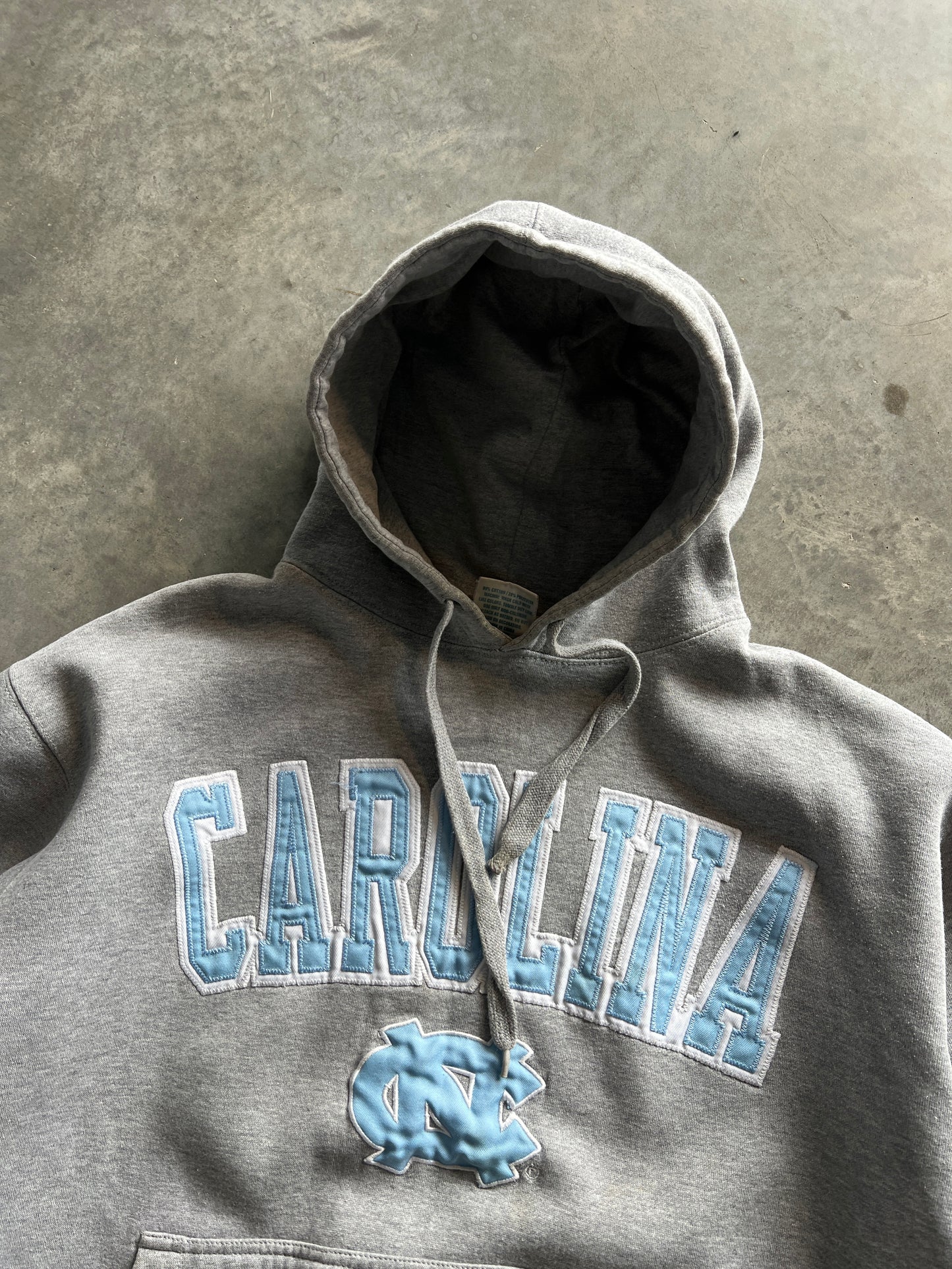 Vintage Heather Grey Carolina Hoodie - L