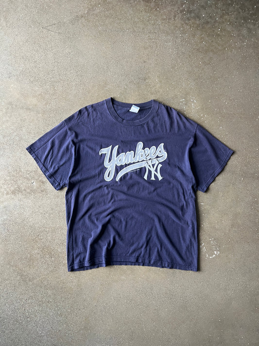 Vintage Navy Blue NY Yankees Shirt - XL