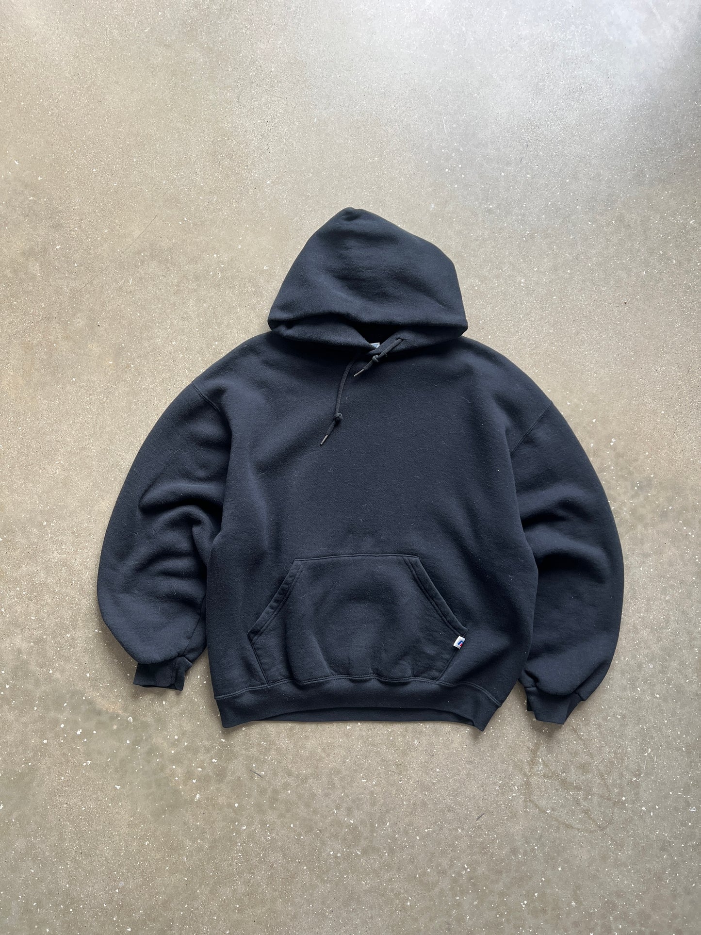 Vintage Black Minimalist Russell Athletic Hoodie - L