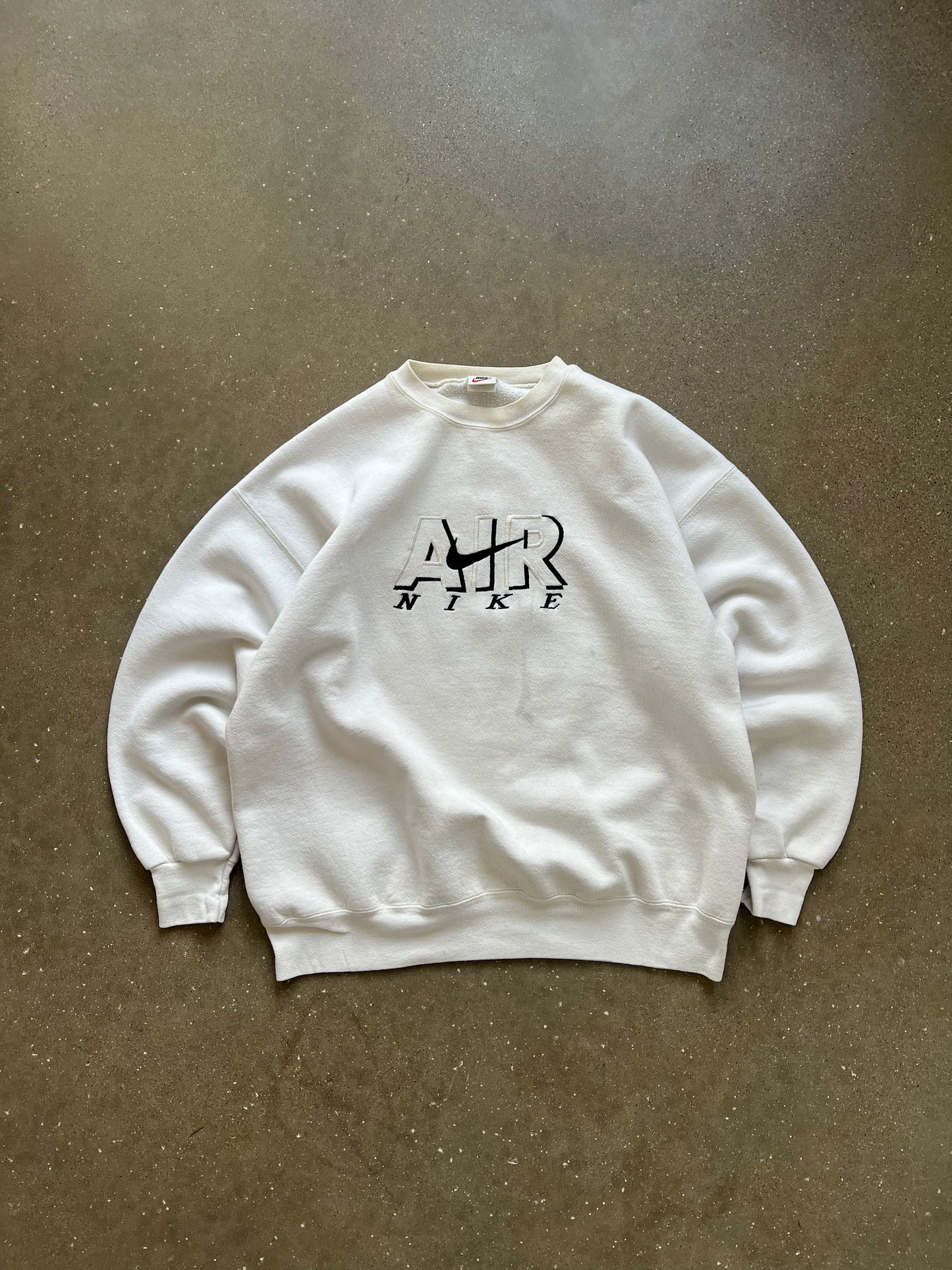 Vintage White Nike Spellout Crew - L