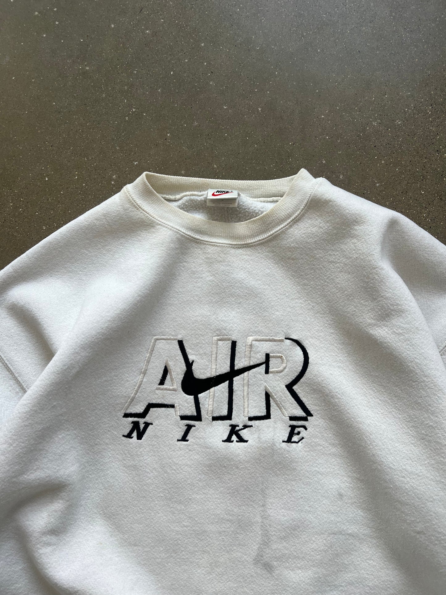 Vintage White Nike Spellout Crew - L