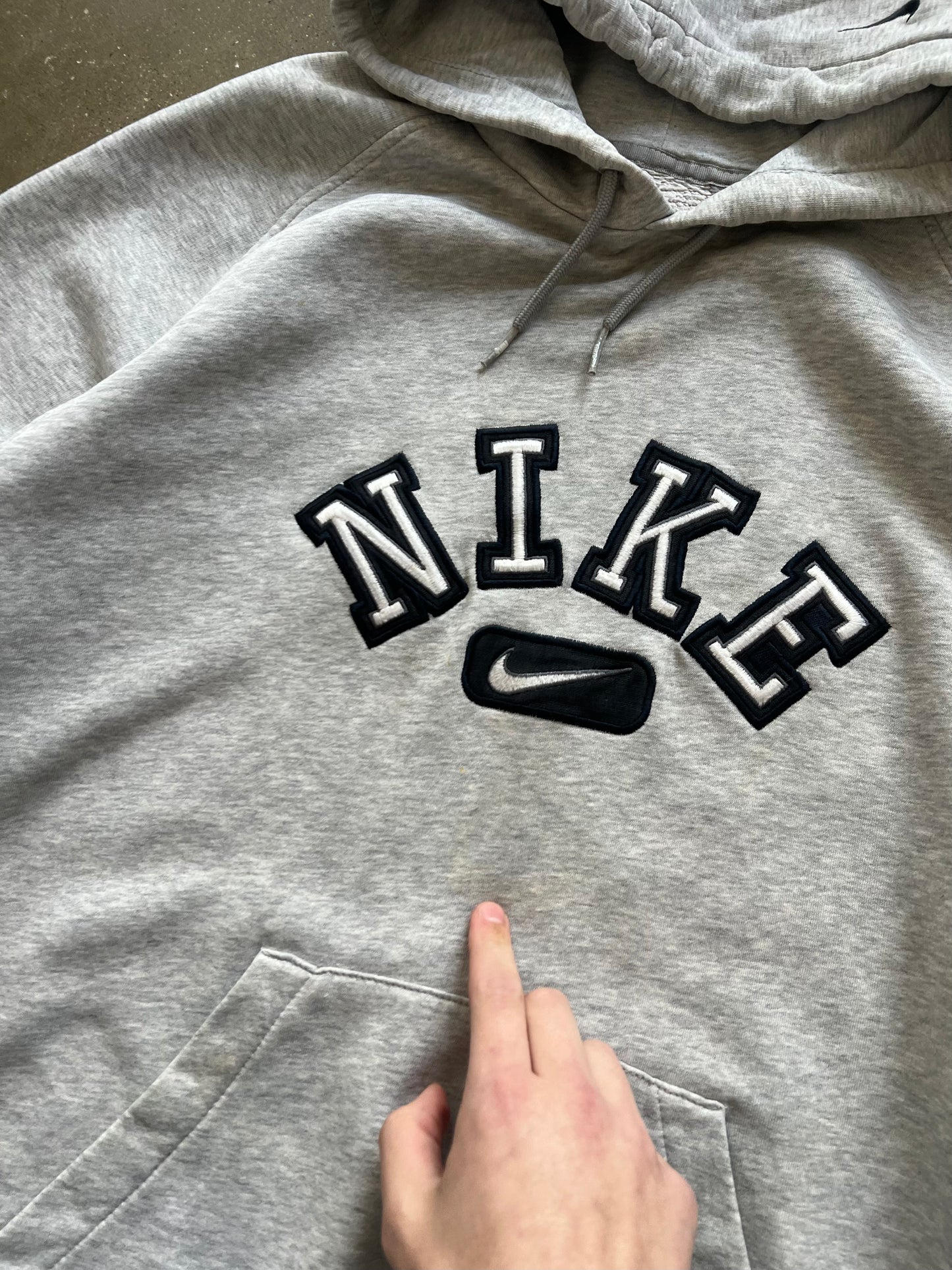 Vintage White Nike Spellout Hoodie - XL