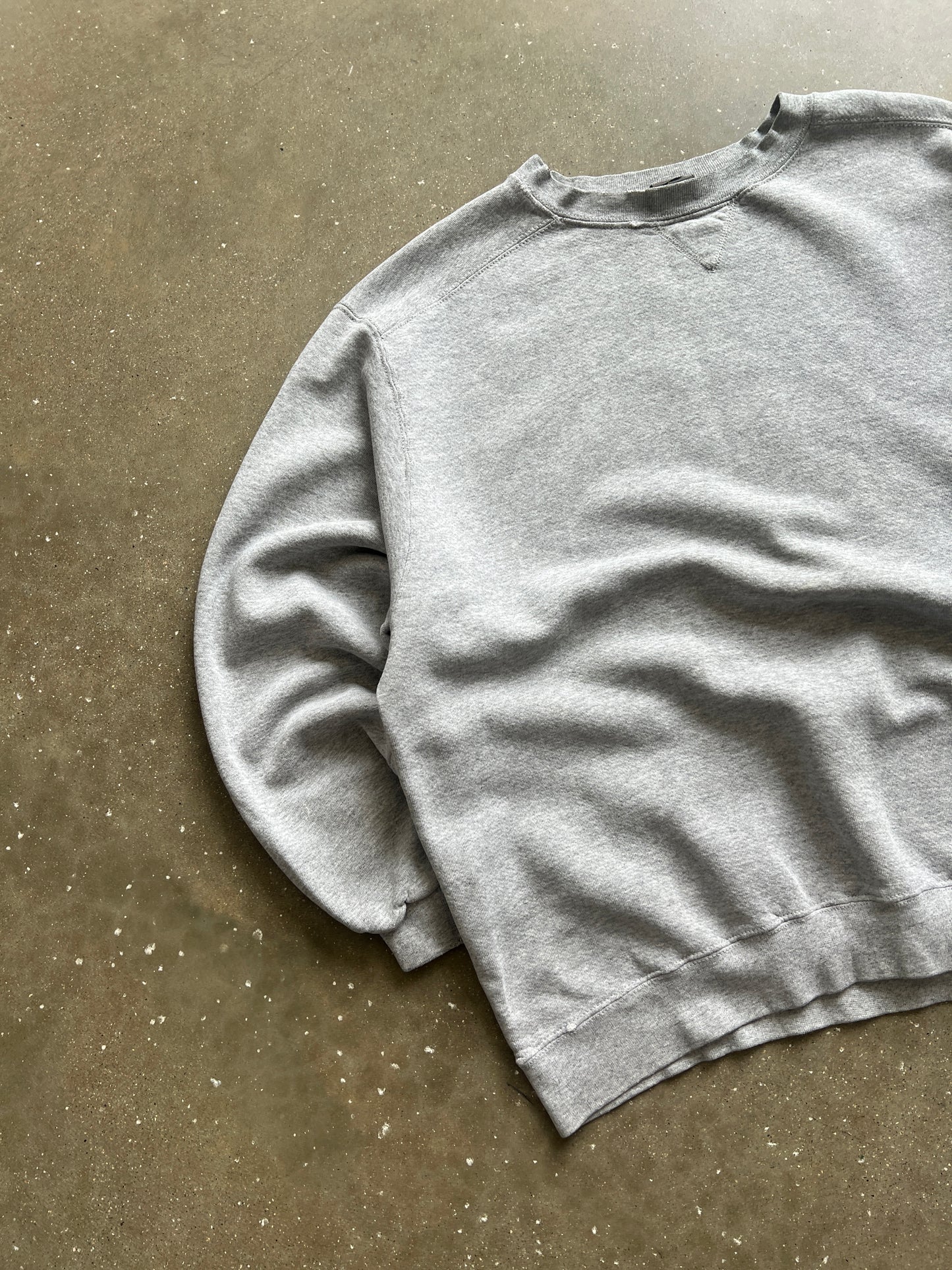 Vintage Heather Gray Minimalist Crew Neck Sweater - XL