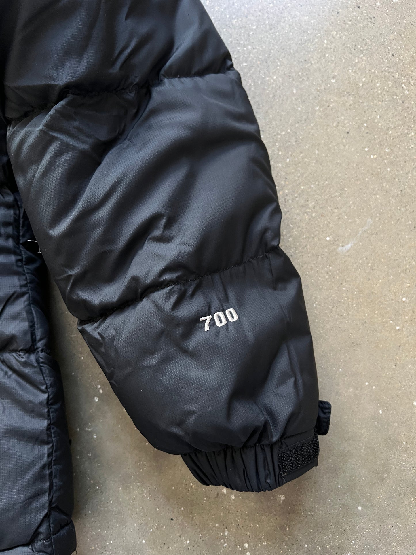 Vintage Black Womans North Face 700 Puffer - XL