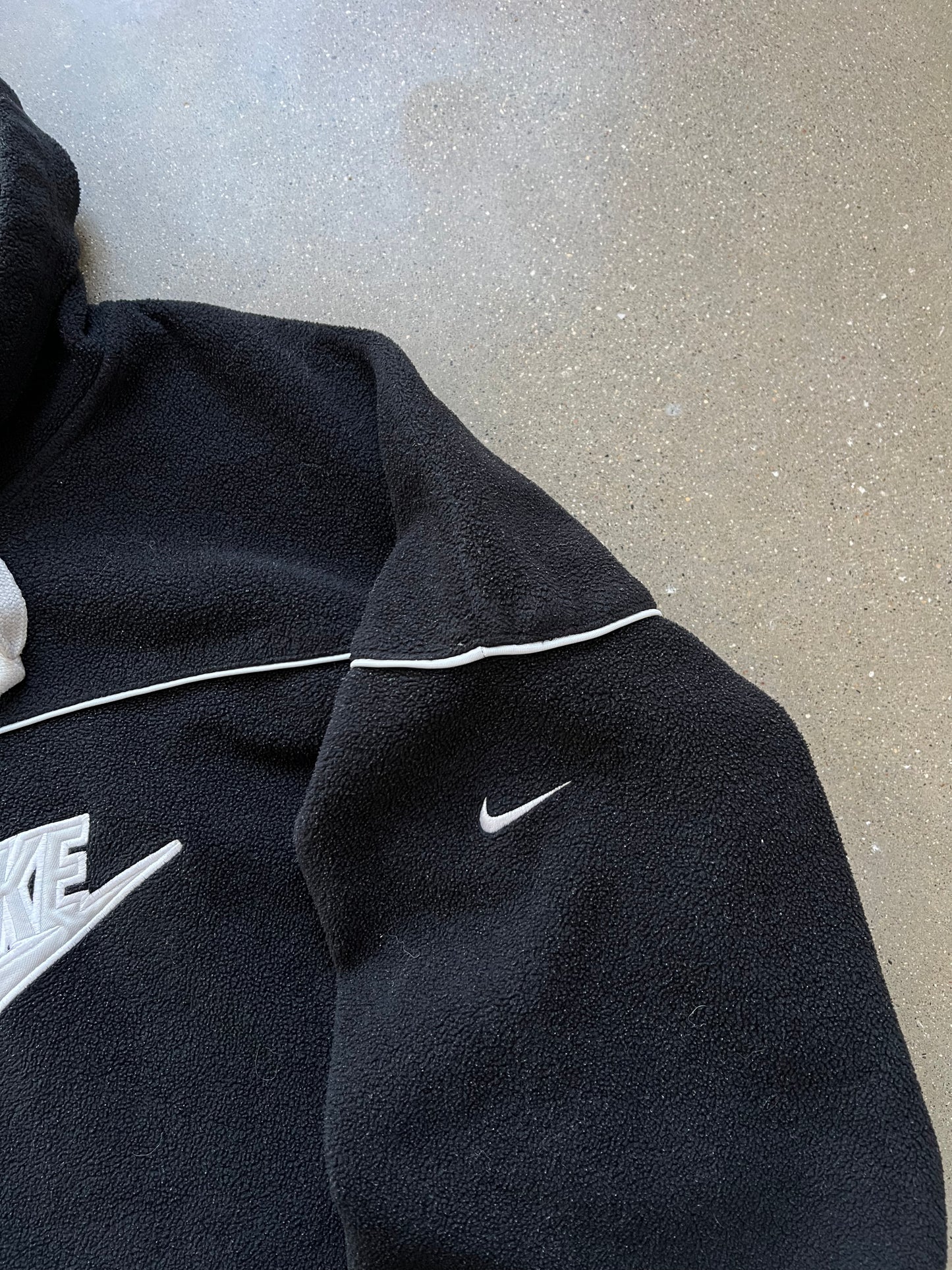 Vintage Black Nike Fleece Hoodie - L