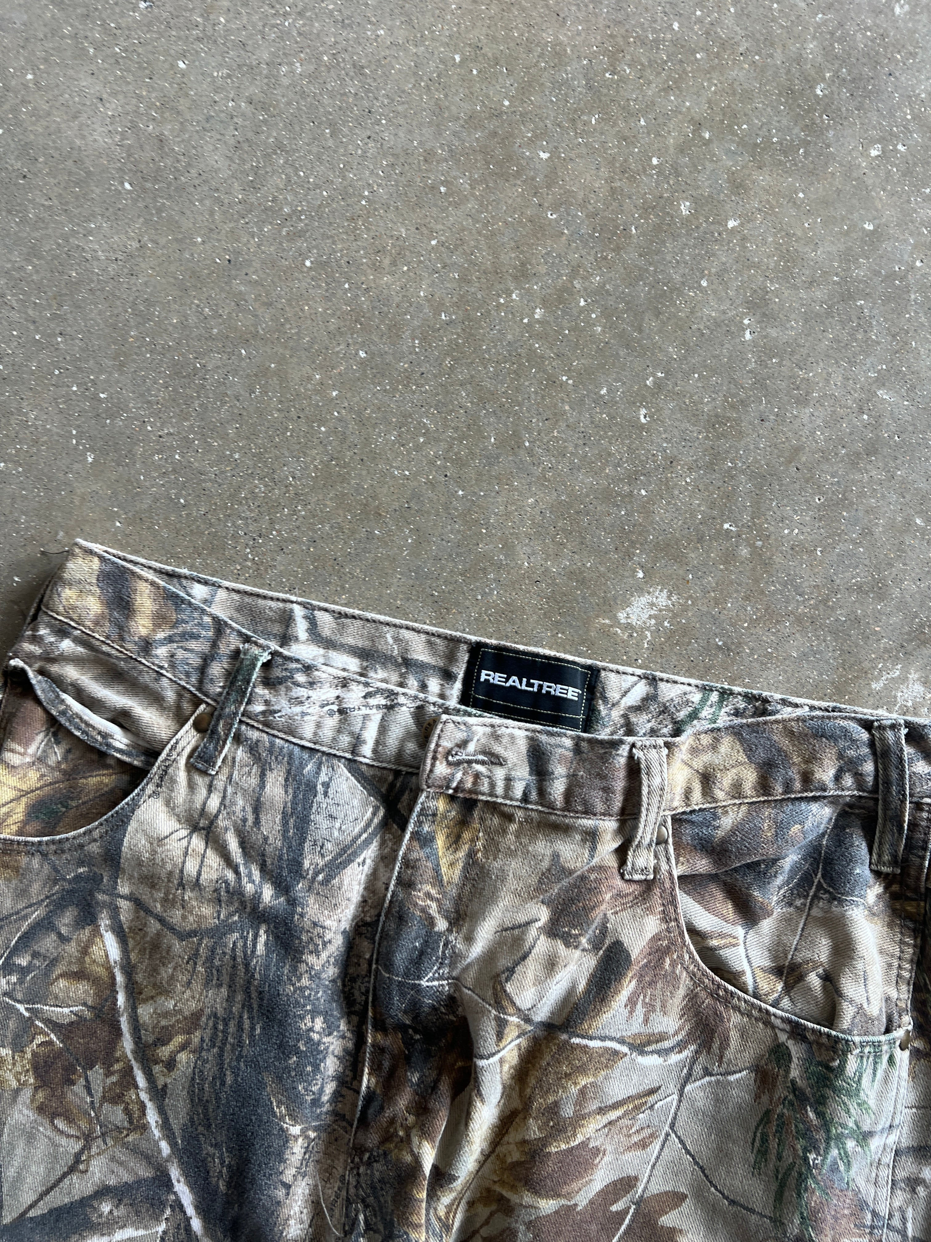 Vintage Faded RealTree Camo Pants - 34x34