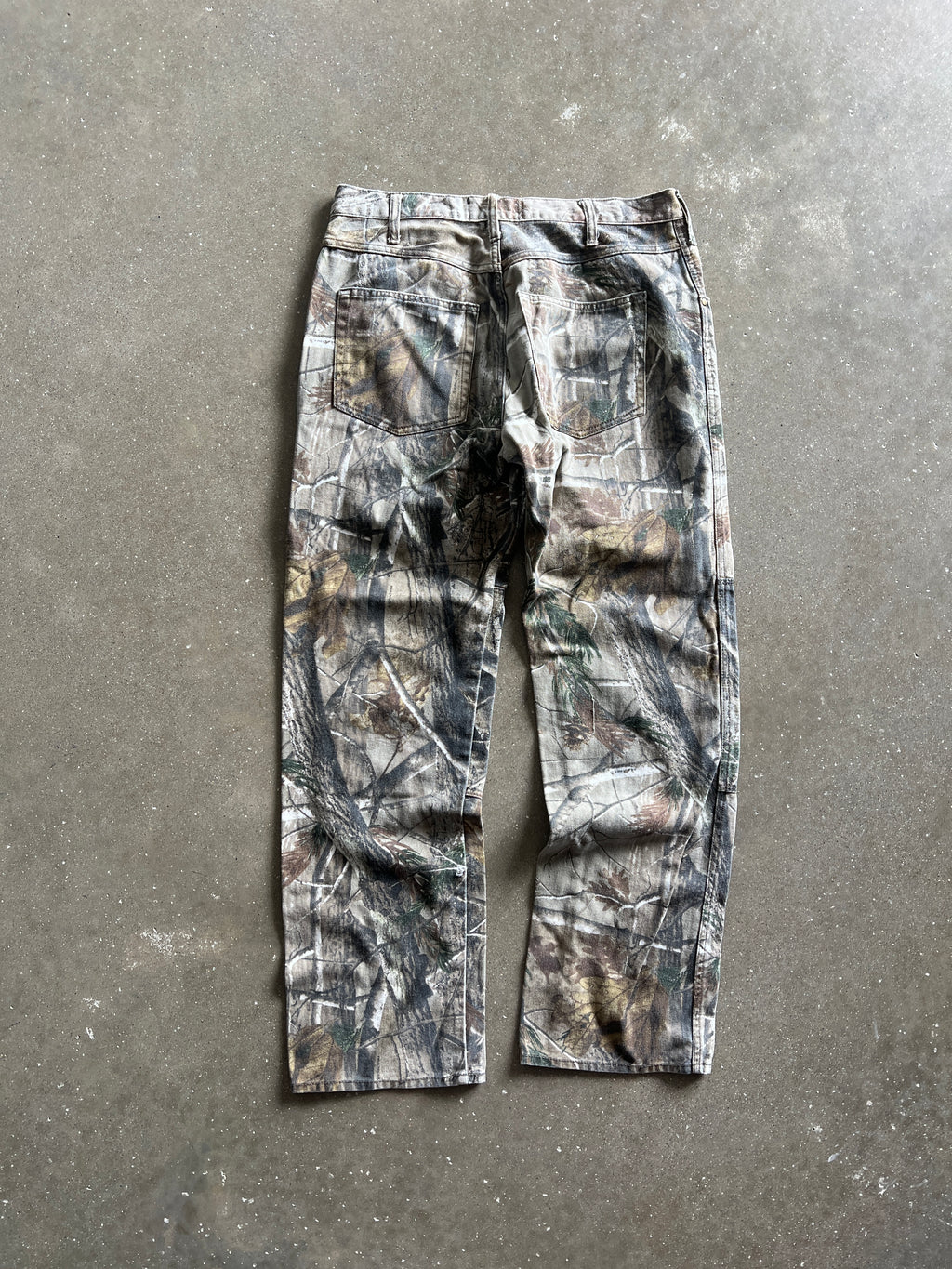 Vintage Faded RealTree Camo Pants - 34x34