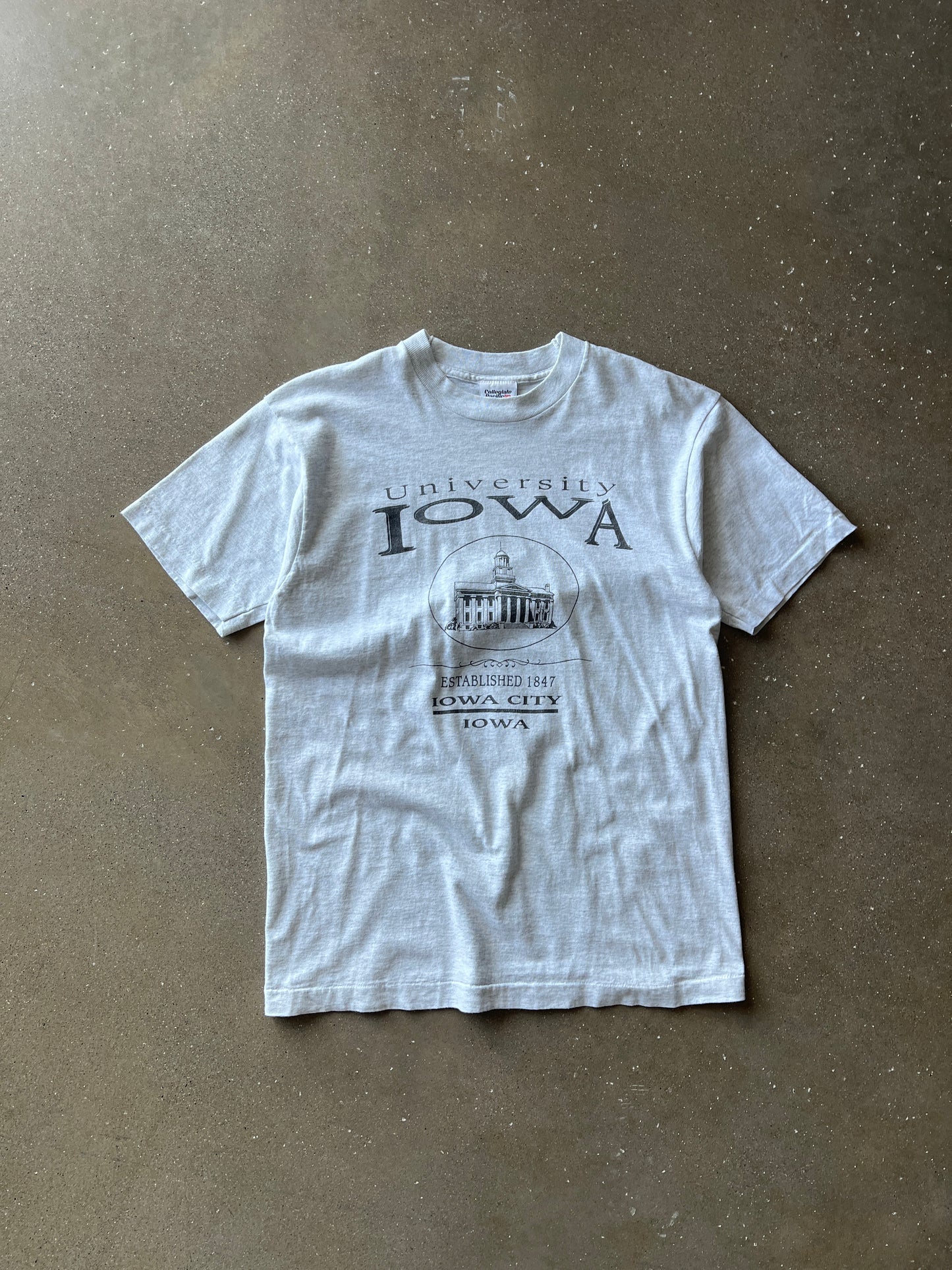 Vintage White Iowa University Shirt - L