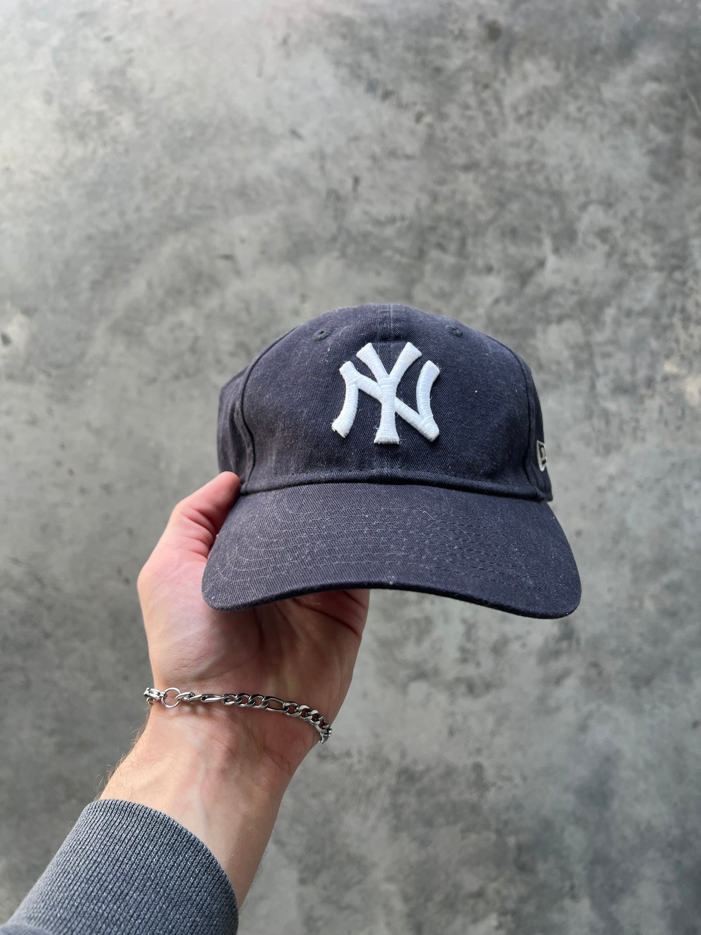 Vintage Navy Yankees Snapback Hat