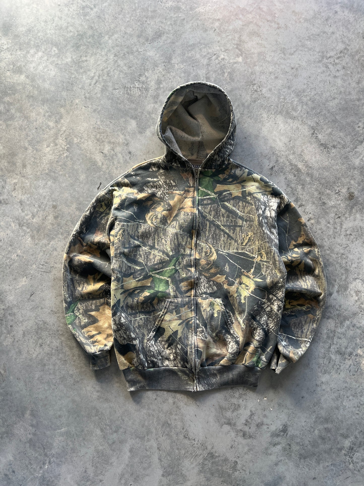 Vintage Real Tree Camo Zip Up Hoodie - L