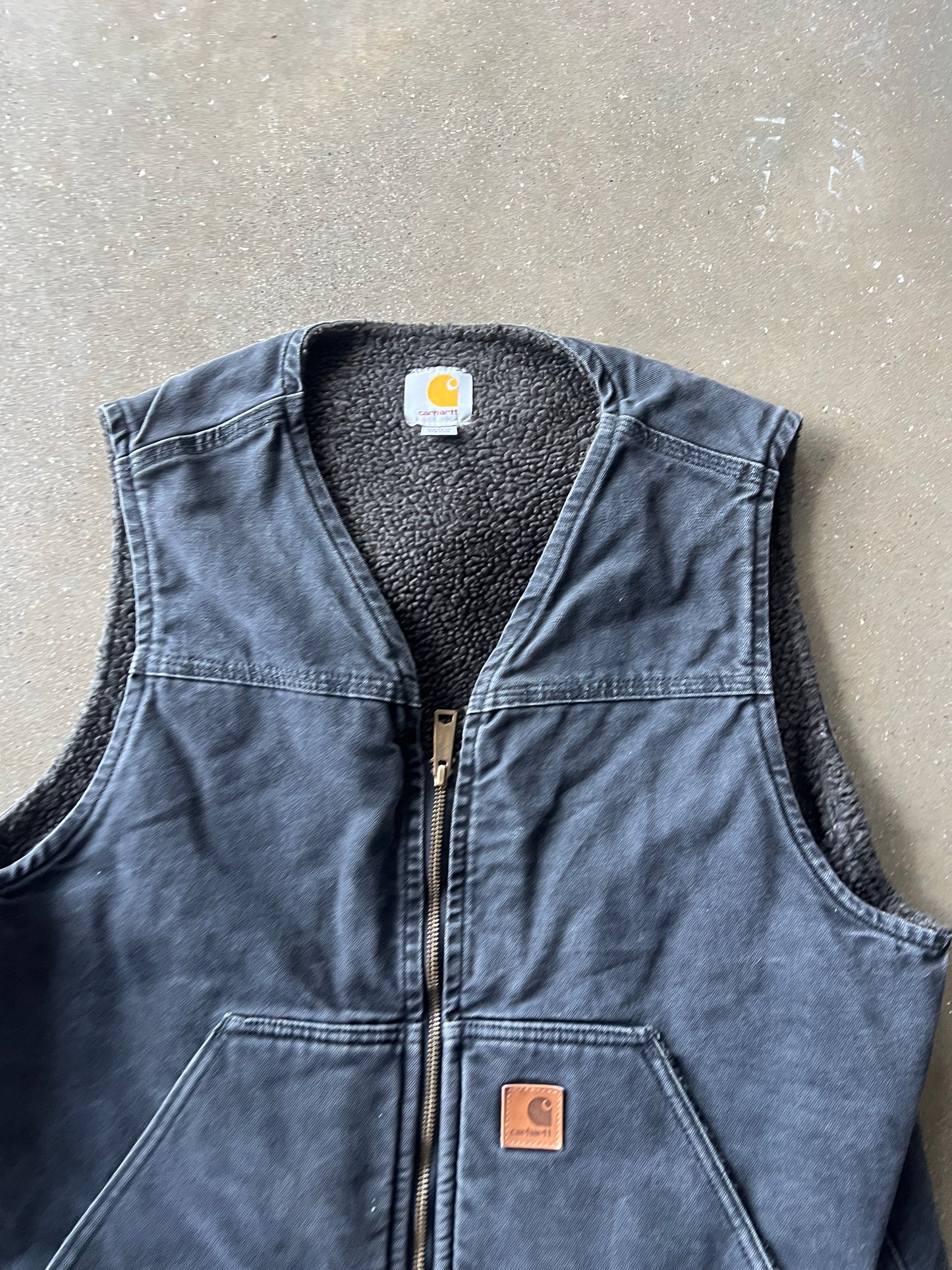 Vintage Faded Black Carhartt Vest - L