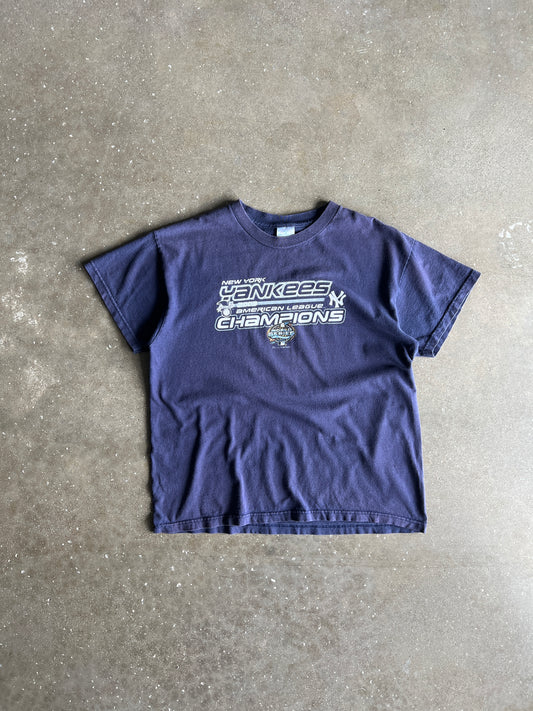 Vintage Navy Blue NY Yankees Shirt -XS