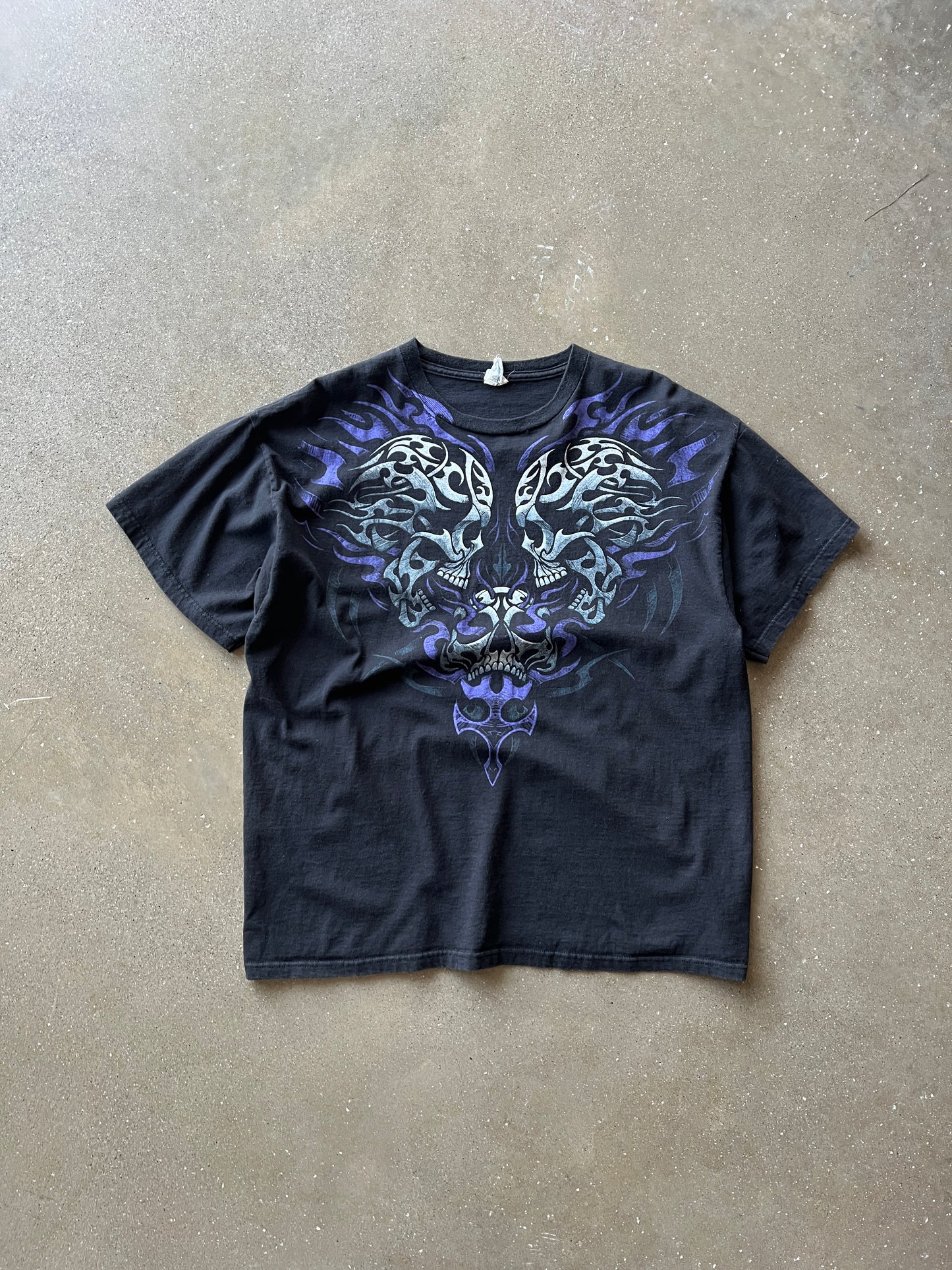 Vintage Black Skulls Affliction Style Y2K Shirt - L