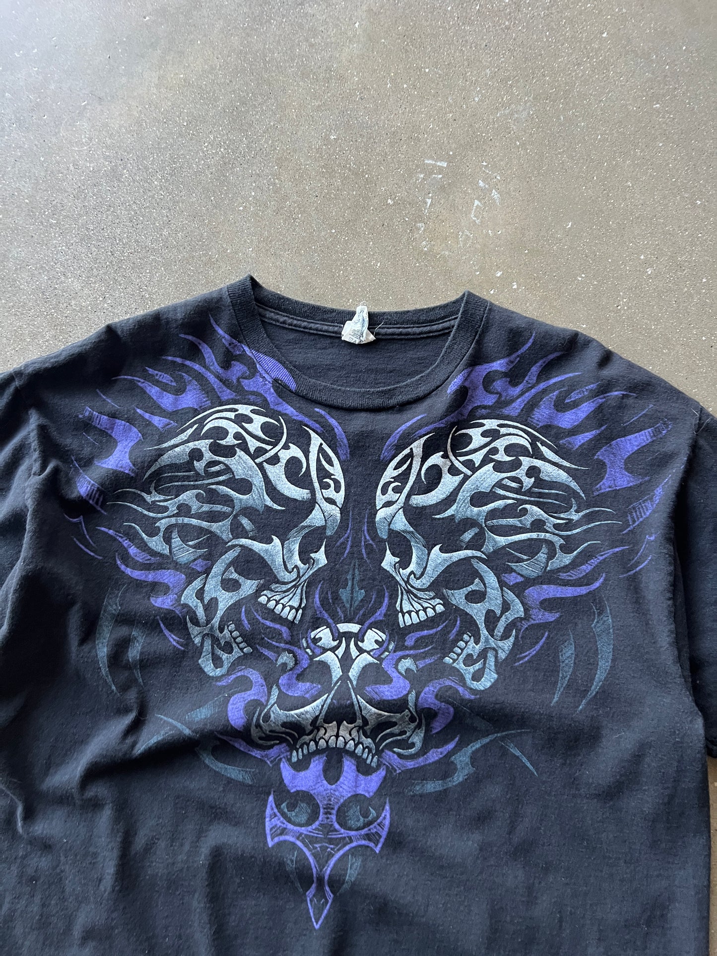 Vintage Black Skulls Affliction Style Y2K Shirt - L