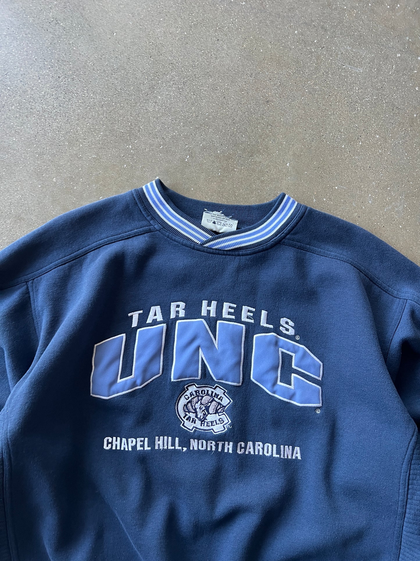 Vintage Blue Carolina Tar Heals Crew - L