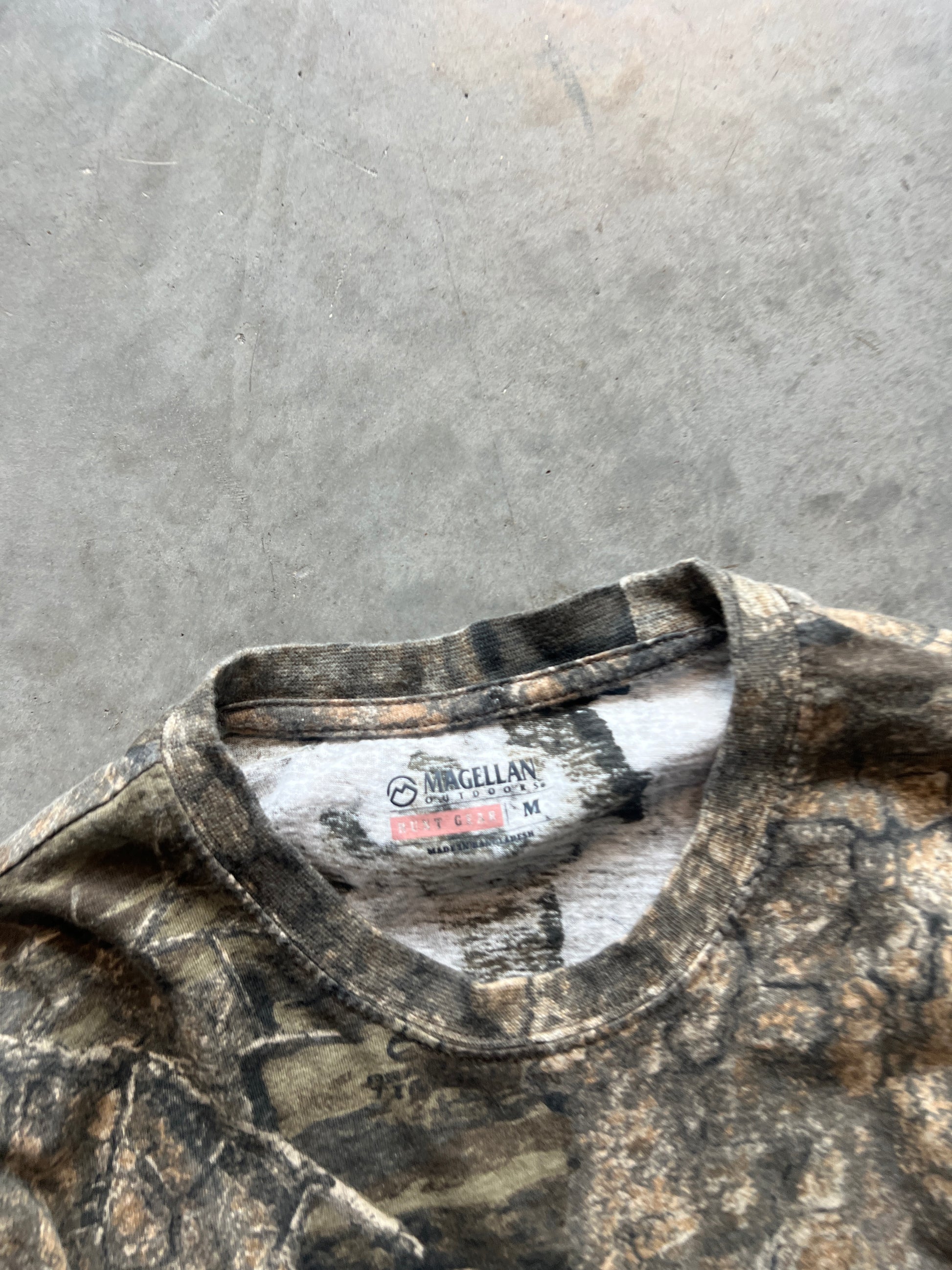 Vintage RealTree Camo Longsleeve Shirt - XS
