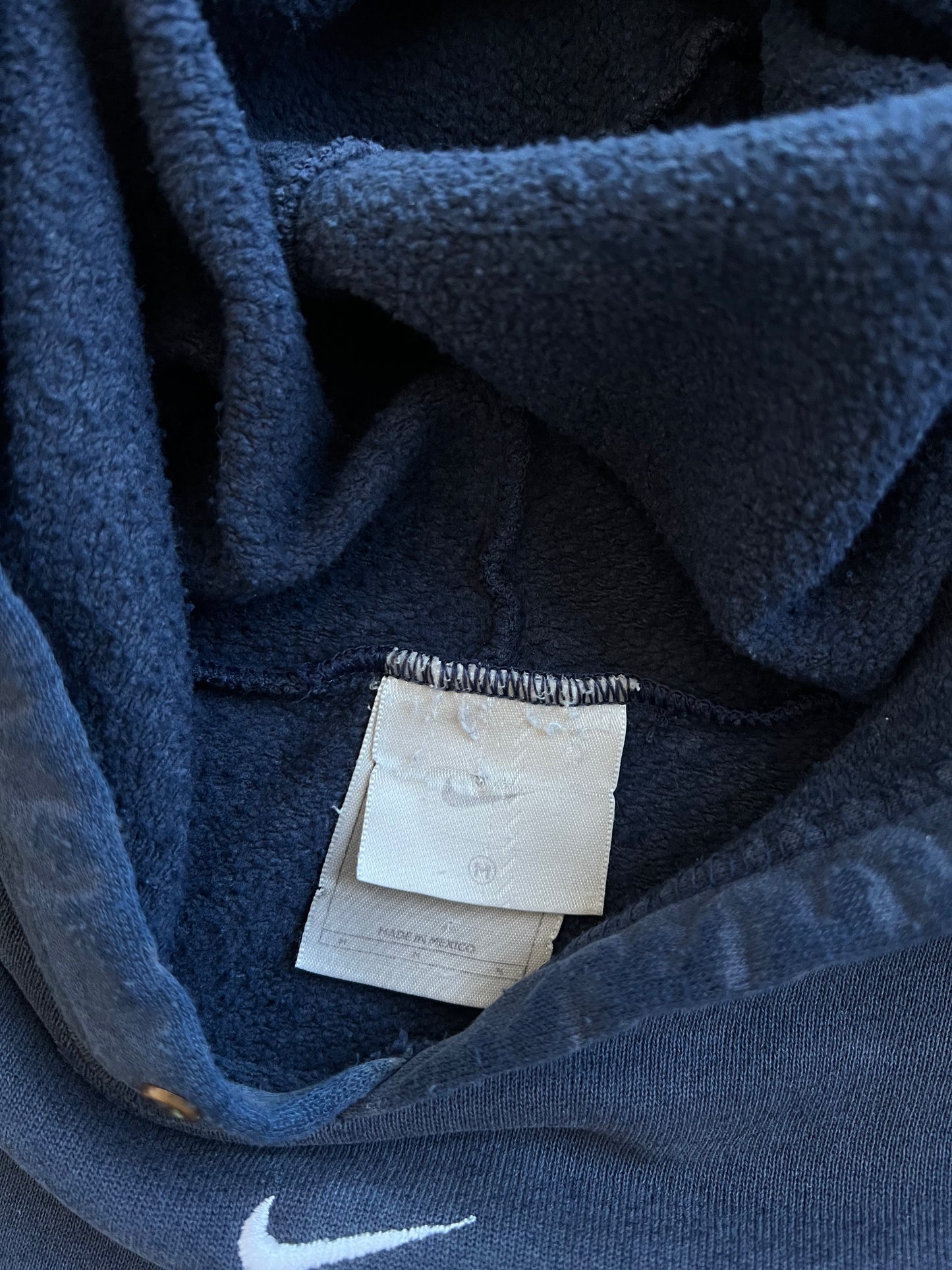 Vintage Navy Blue Nike Center Swoosh Hoodie - L