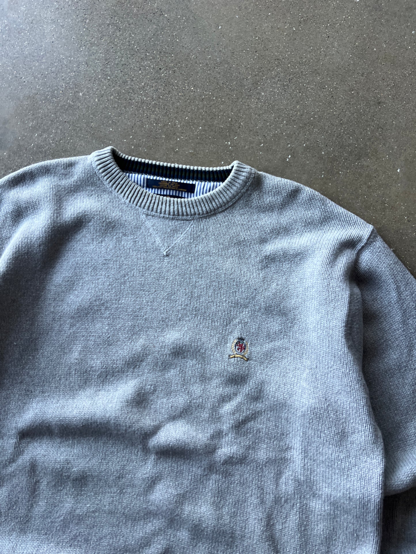 Vintage Grey Tommy Hilfiger Sweater - L