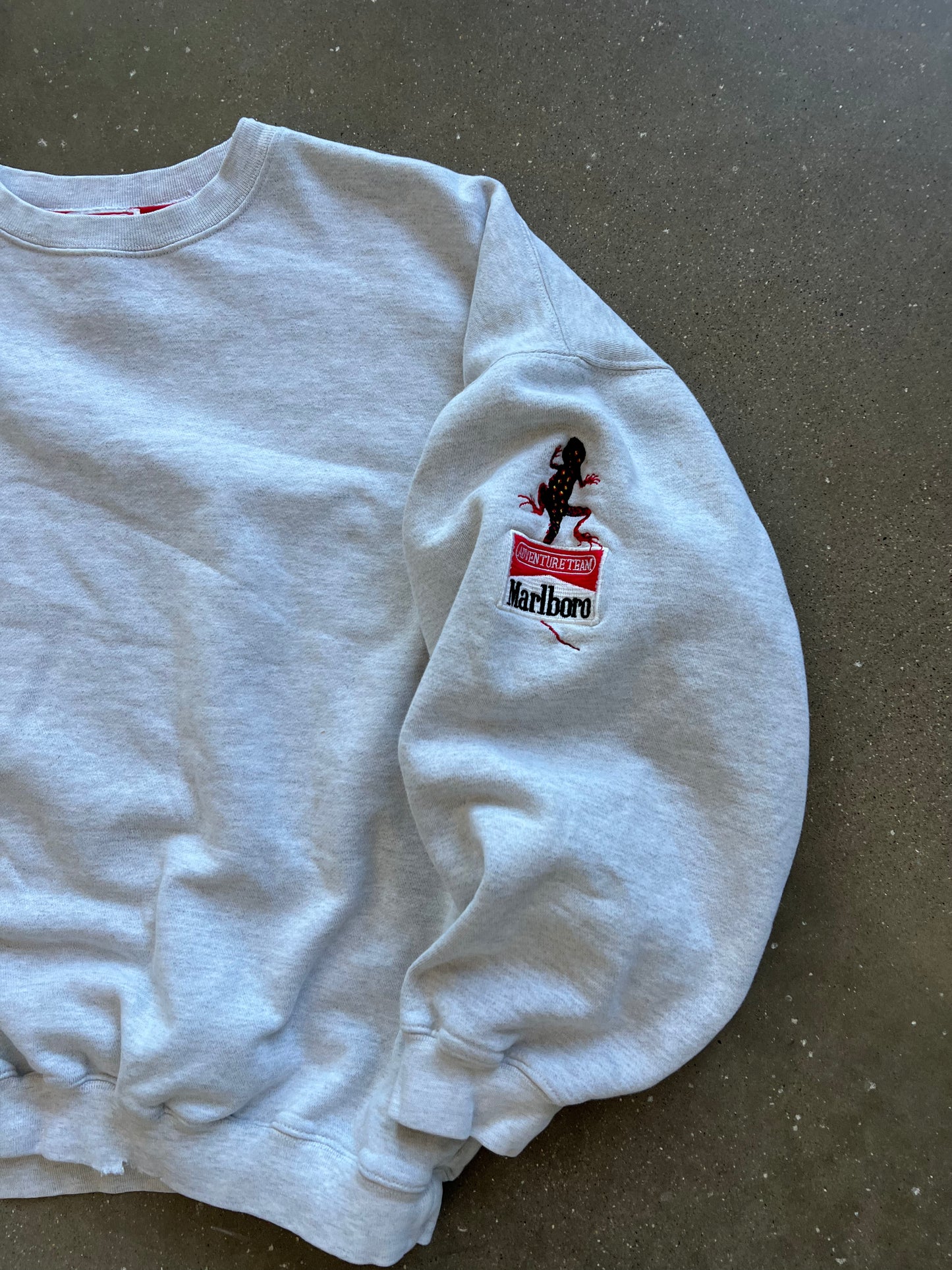 Vintage Chalk White Marlboro Crew - L