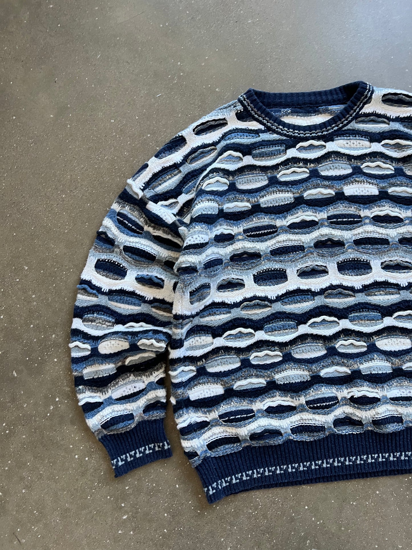 Vintage Sky Blue Tundra Sweater - XL