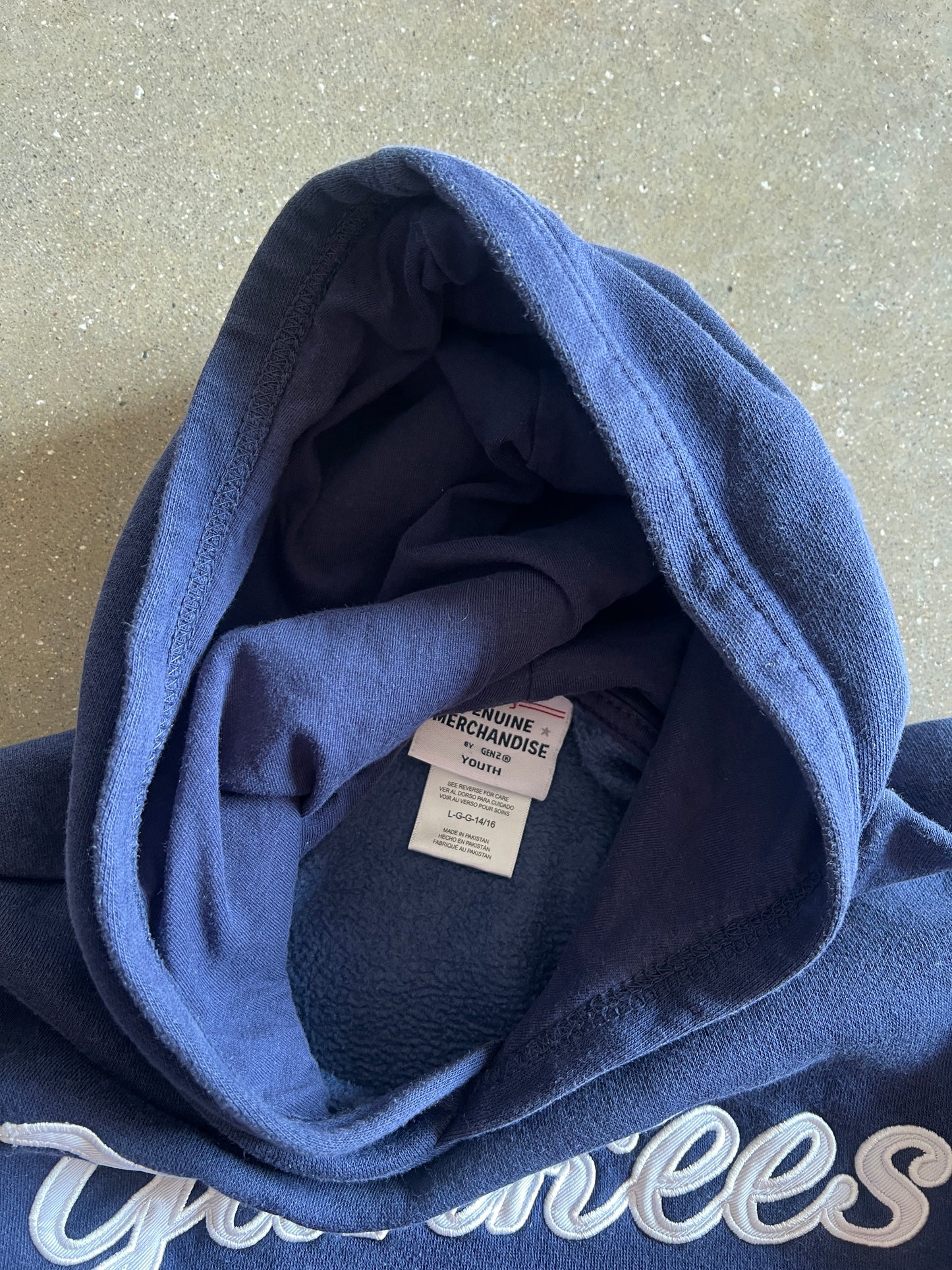 Vintage Navy Blue Yankees Spellout Hoodie - XS