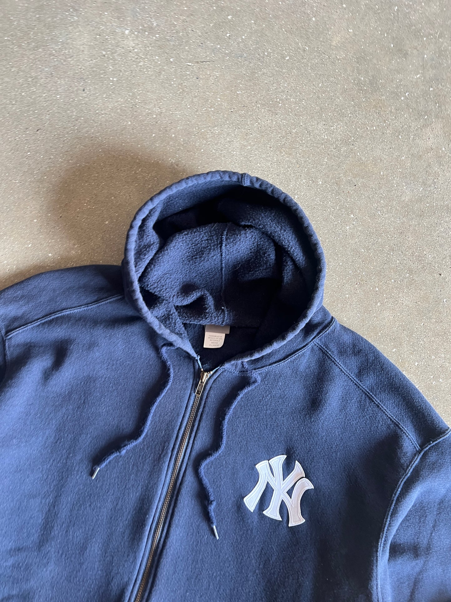 Vintage Navy Blue NY Yankees Hoodie - XL