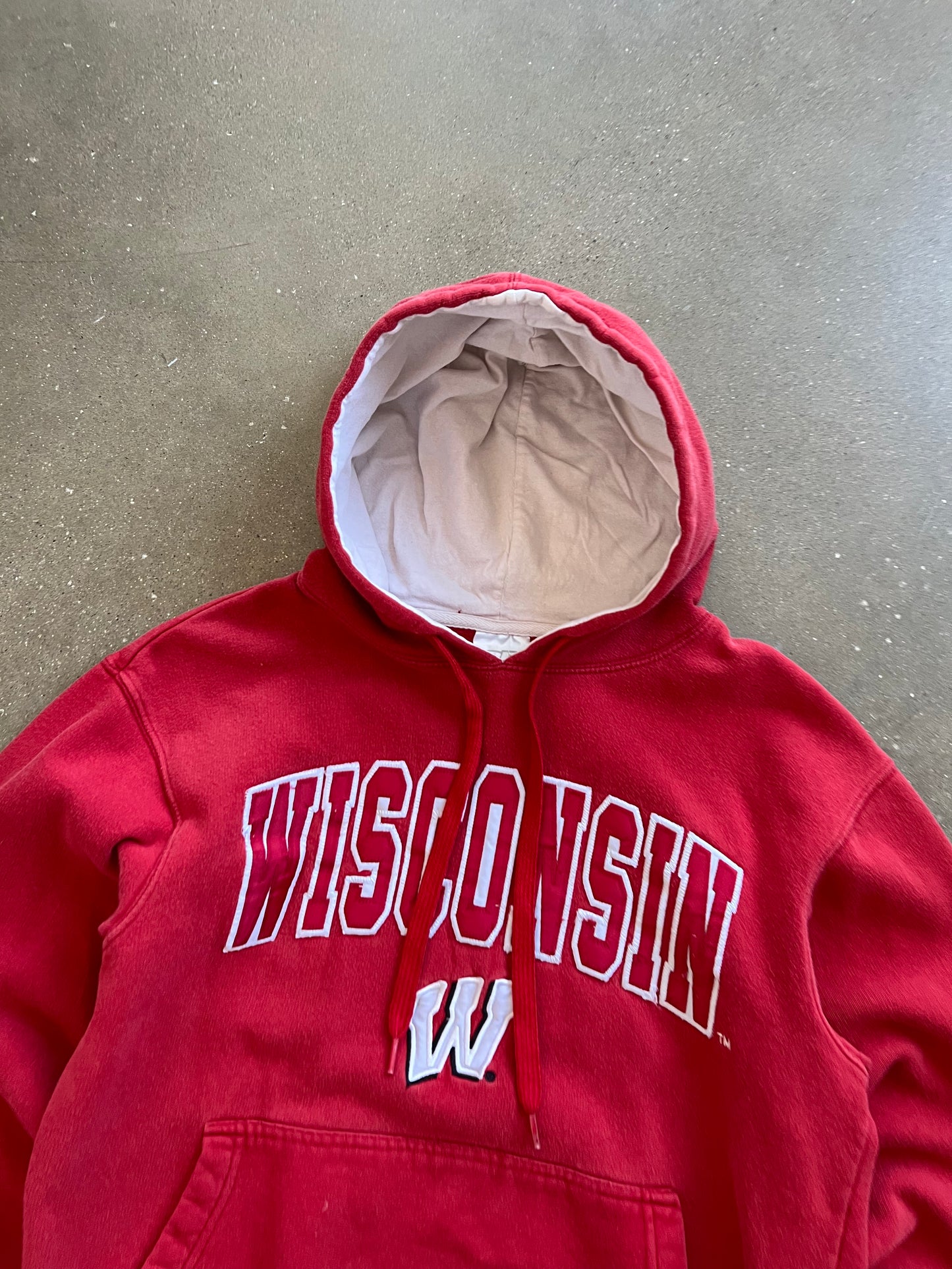 Black Red Wisconsin Spellout Hoodie - S