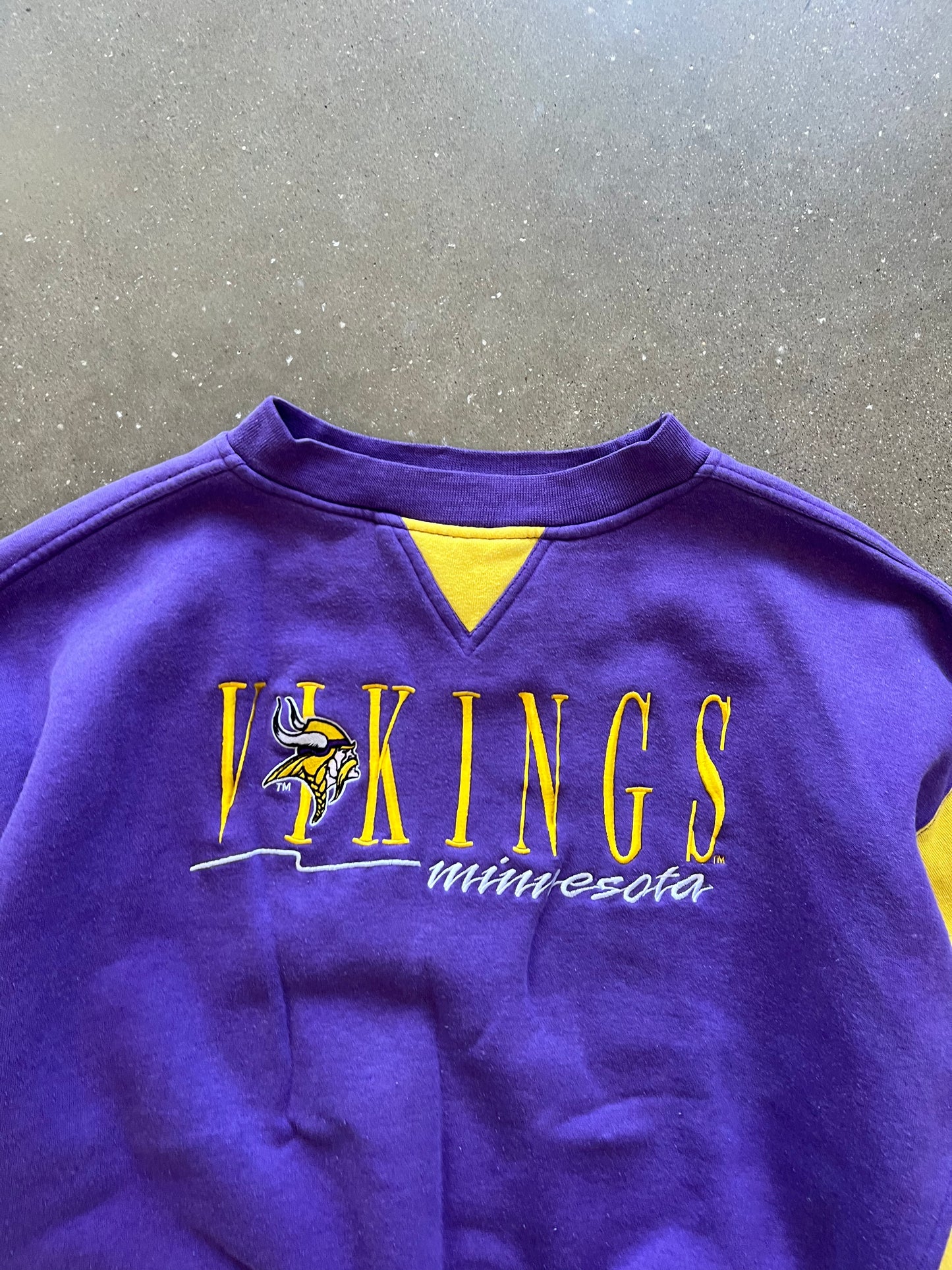 Vintage Purple Minnesota Vikings Crew - XL