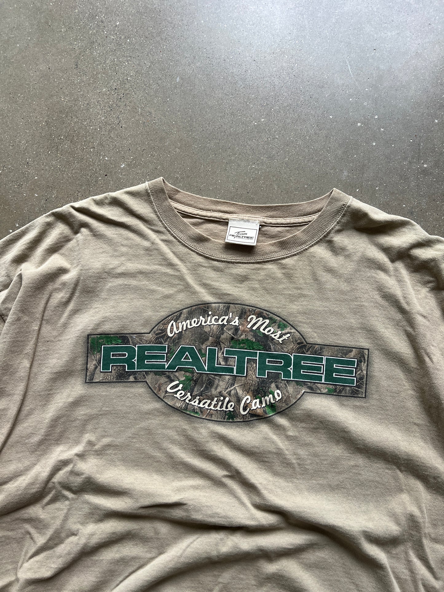Vintage Tan RealTree Oversized Shirt - XL