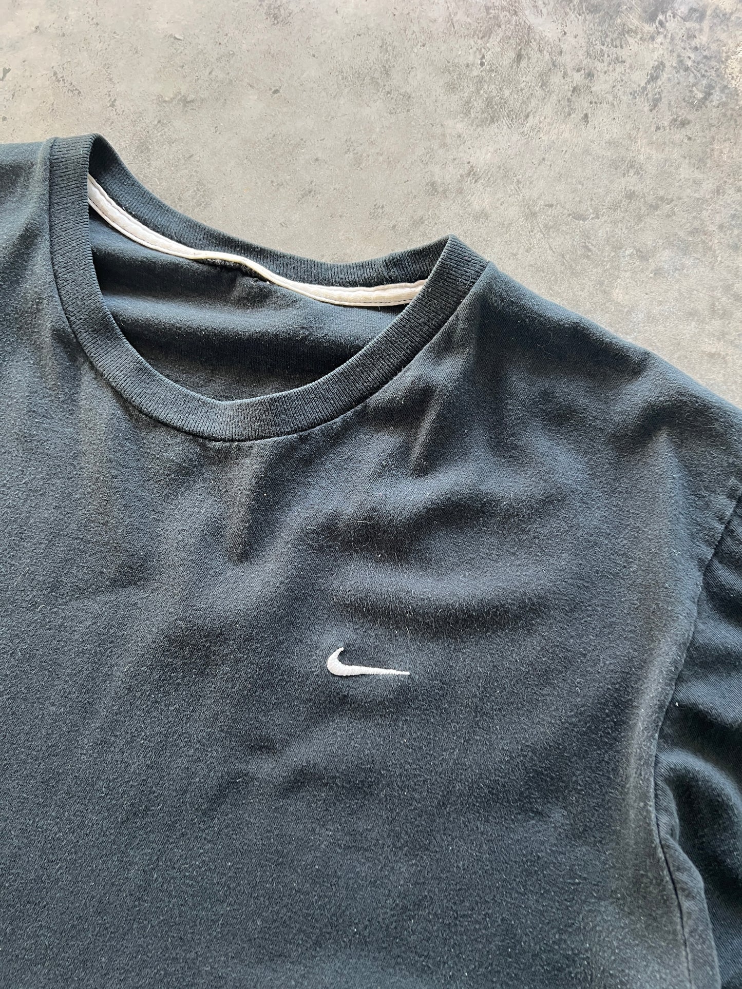 Vintage Black Nike Swoosh Shirt - M