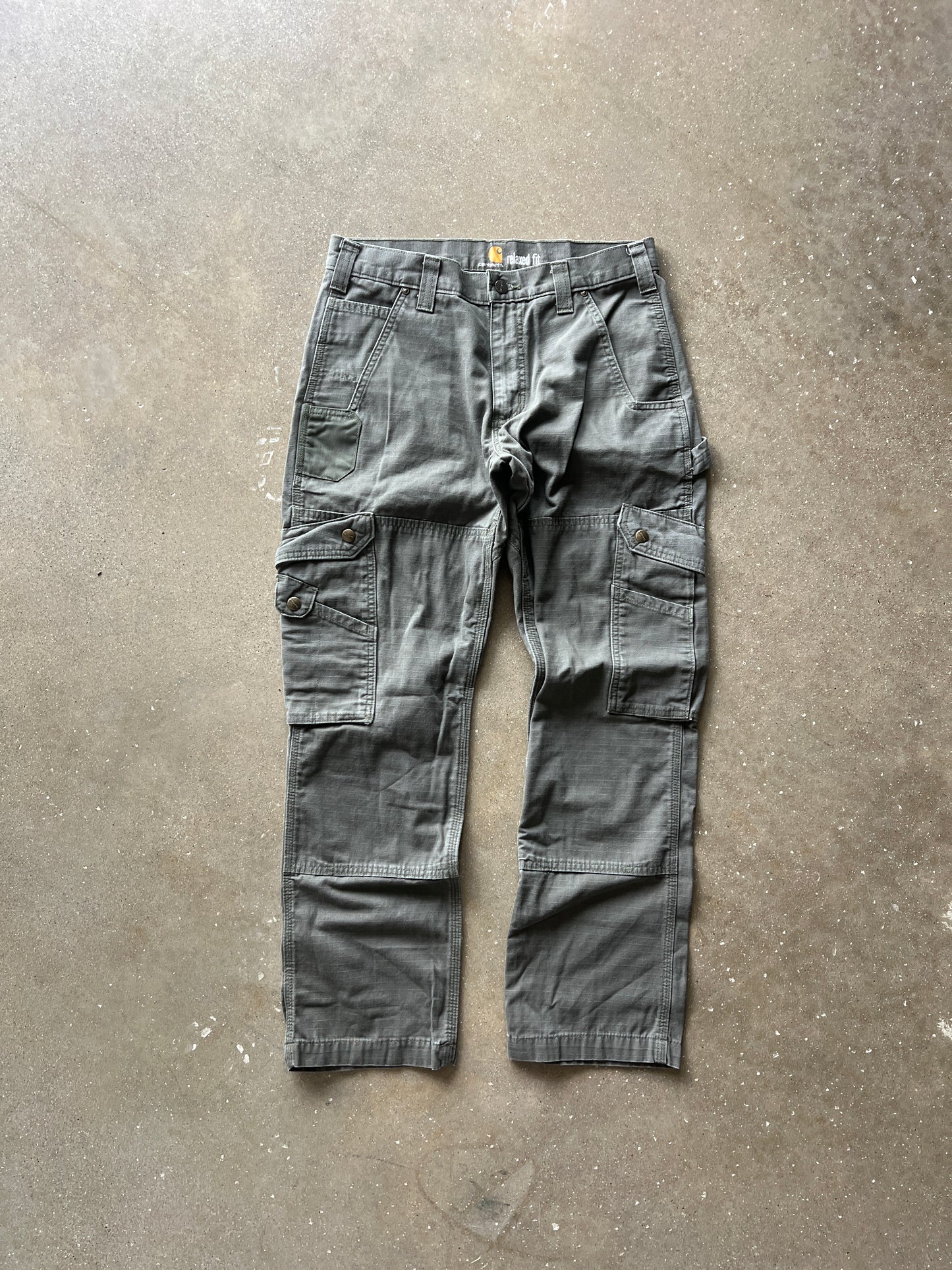 Vintage Green Carhartt Cargo Pants - 31x30