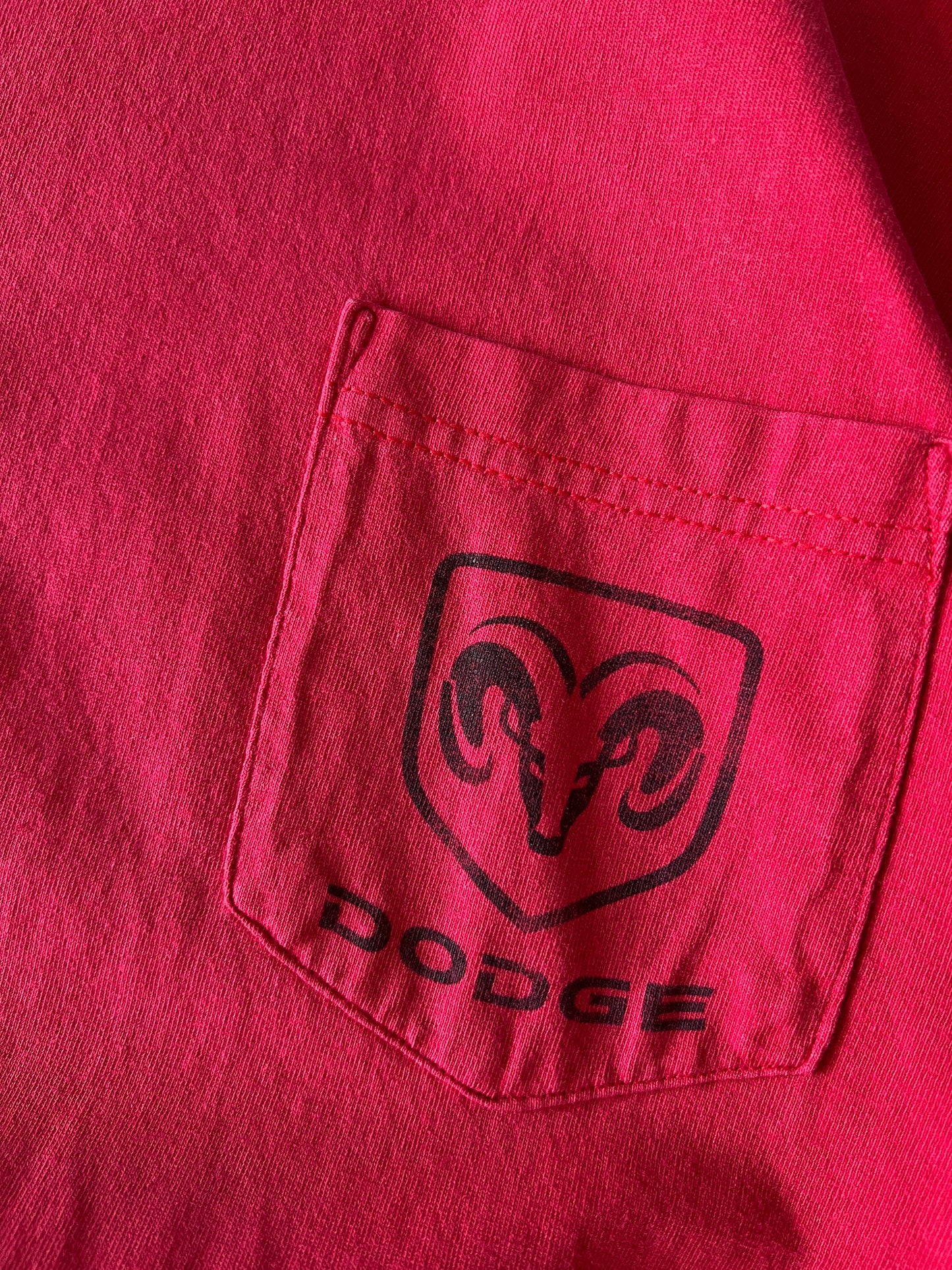 Vintage Red Dodge Spellout Shirt - XL