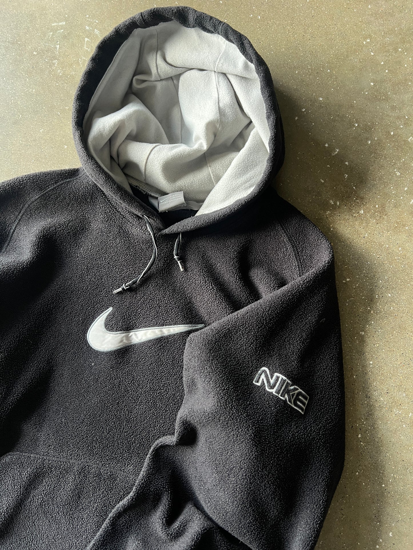 Vintage Black Nike Hoodie - S
