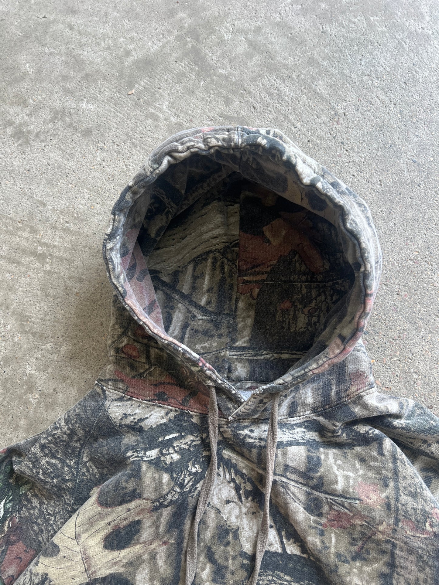 Vintage Russell Outdoors Camo Hoodie - L