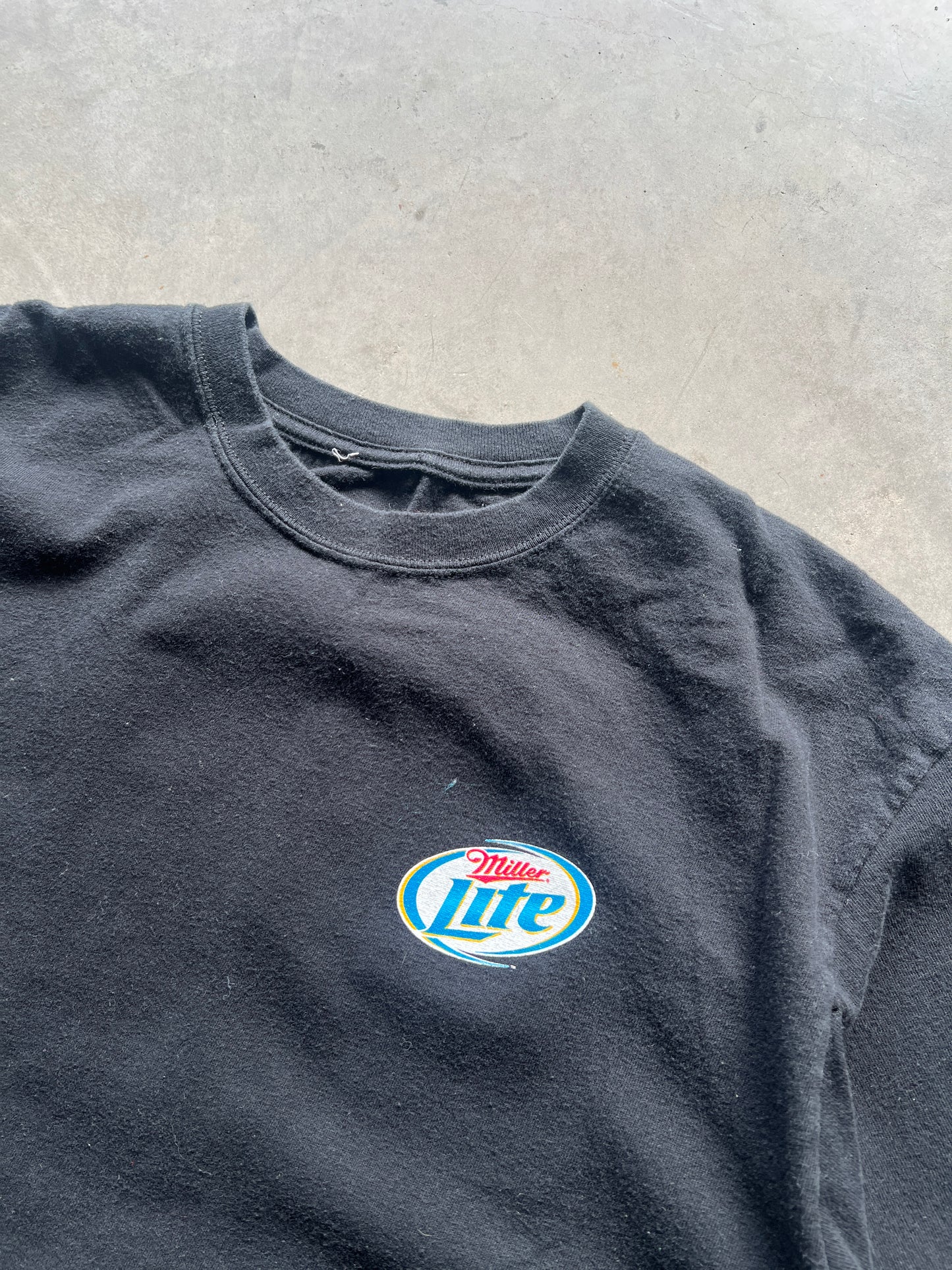 Vintage Obsidian Black Miller Lite Shirt - M