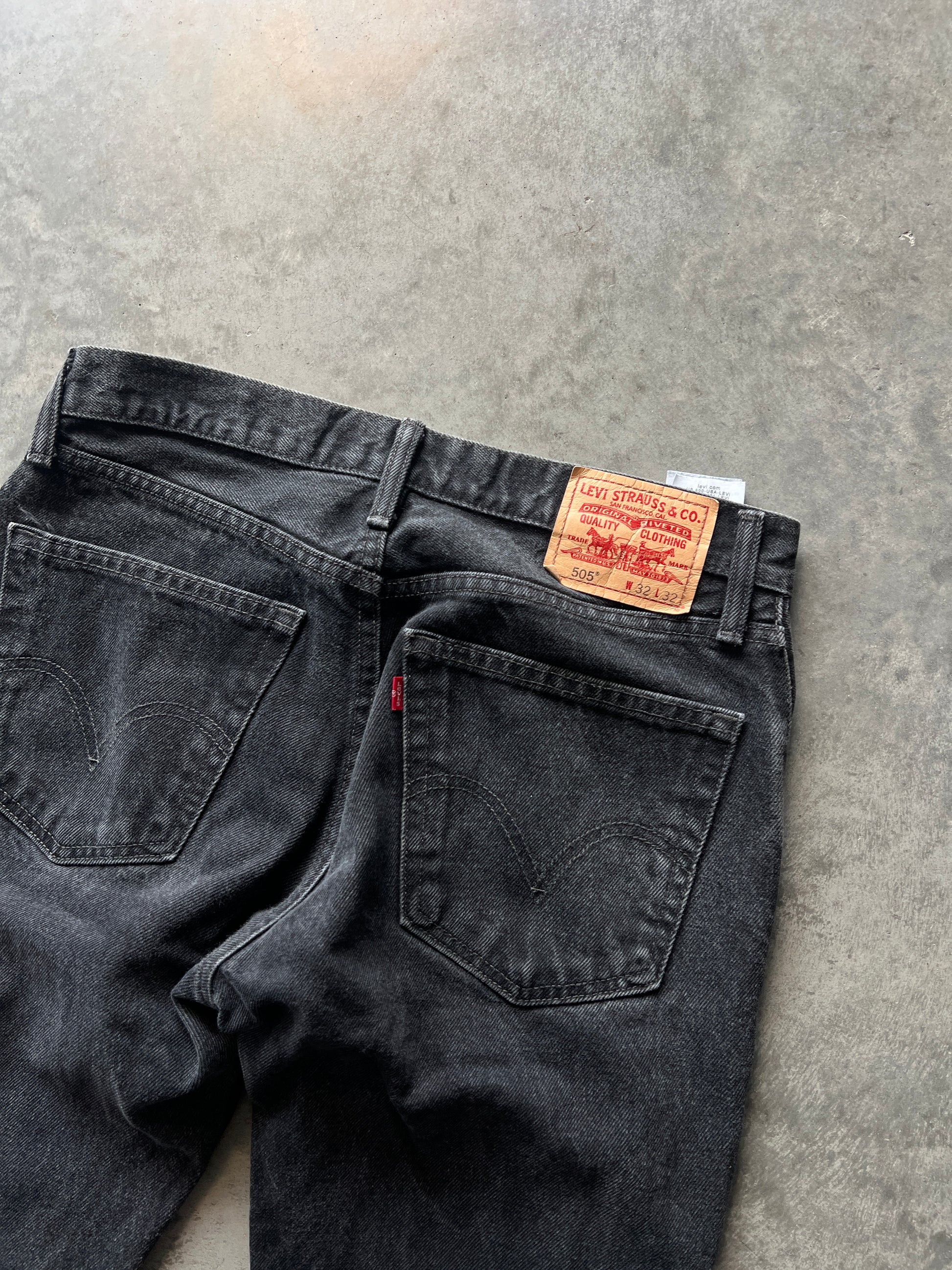 Vintage Black Levi 505 Baggy Pants - 32x32