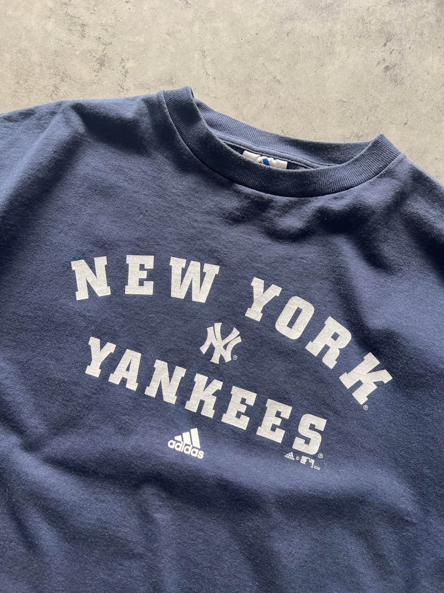 Vintage Navy Blue Yankees Spellout Shirt - L