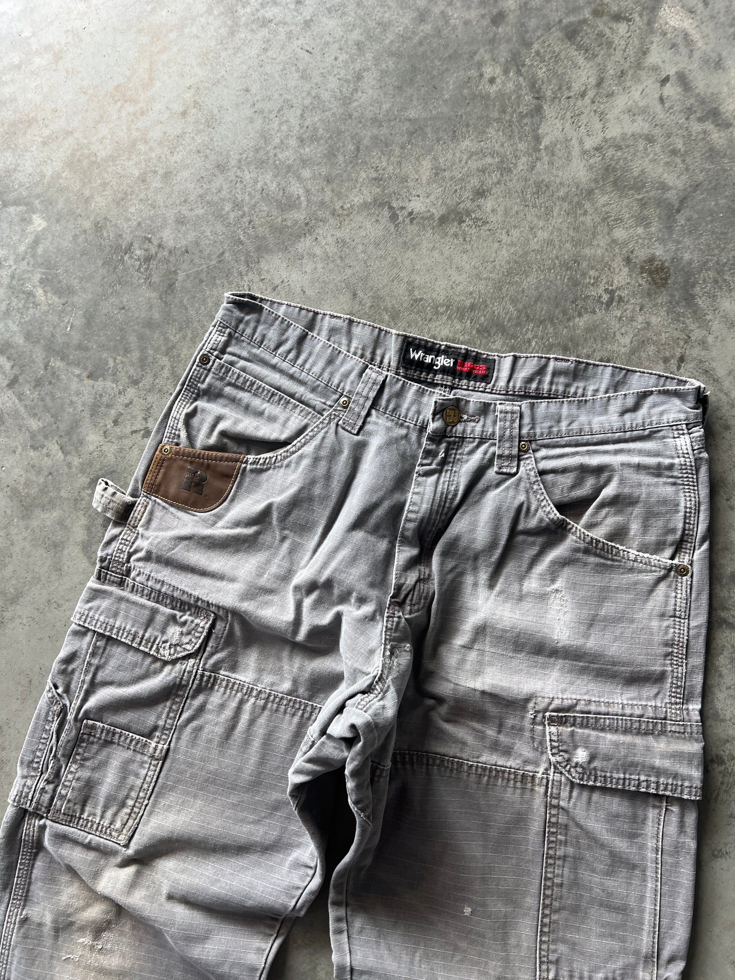 Vintage Faded Grey Baggy Wrangler Pants - 34x27