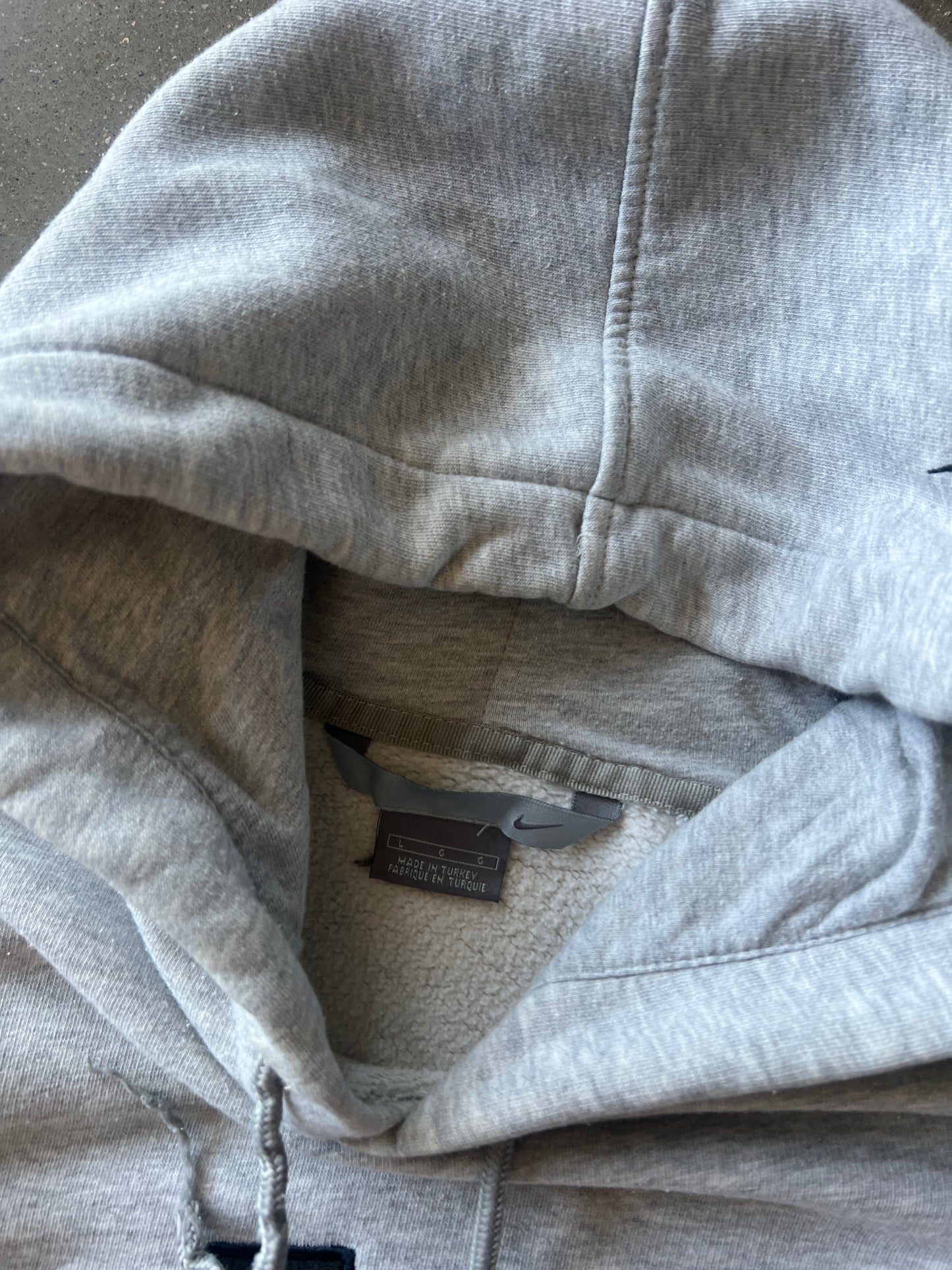 Vintage White Nike Spellout Hoodie - L