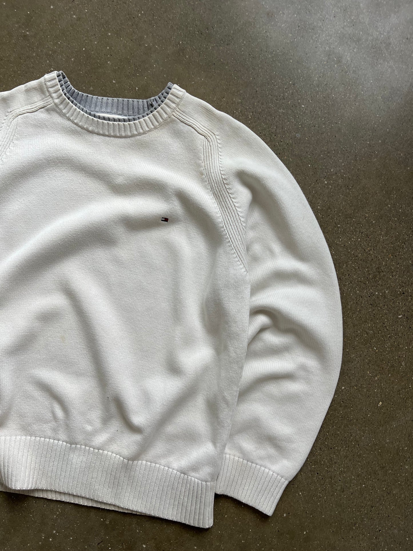 Vintage White Tommy Hilfiger Sweater - L