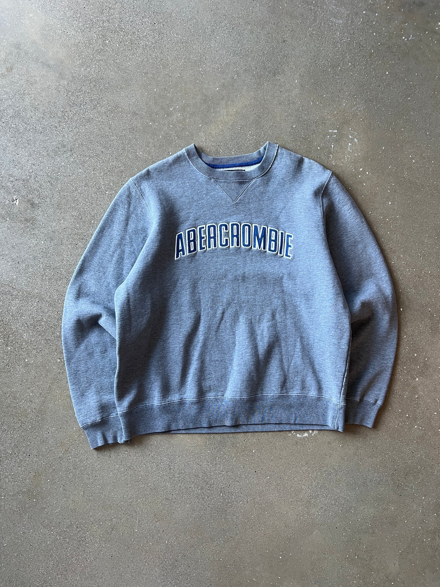 Vintage Grey Blue Abercrombie Spellout Crew - L