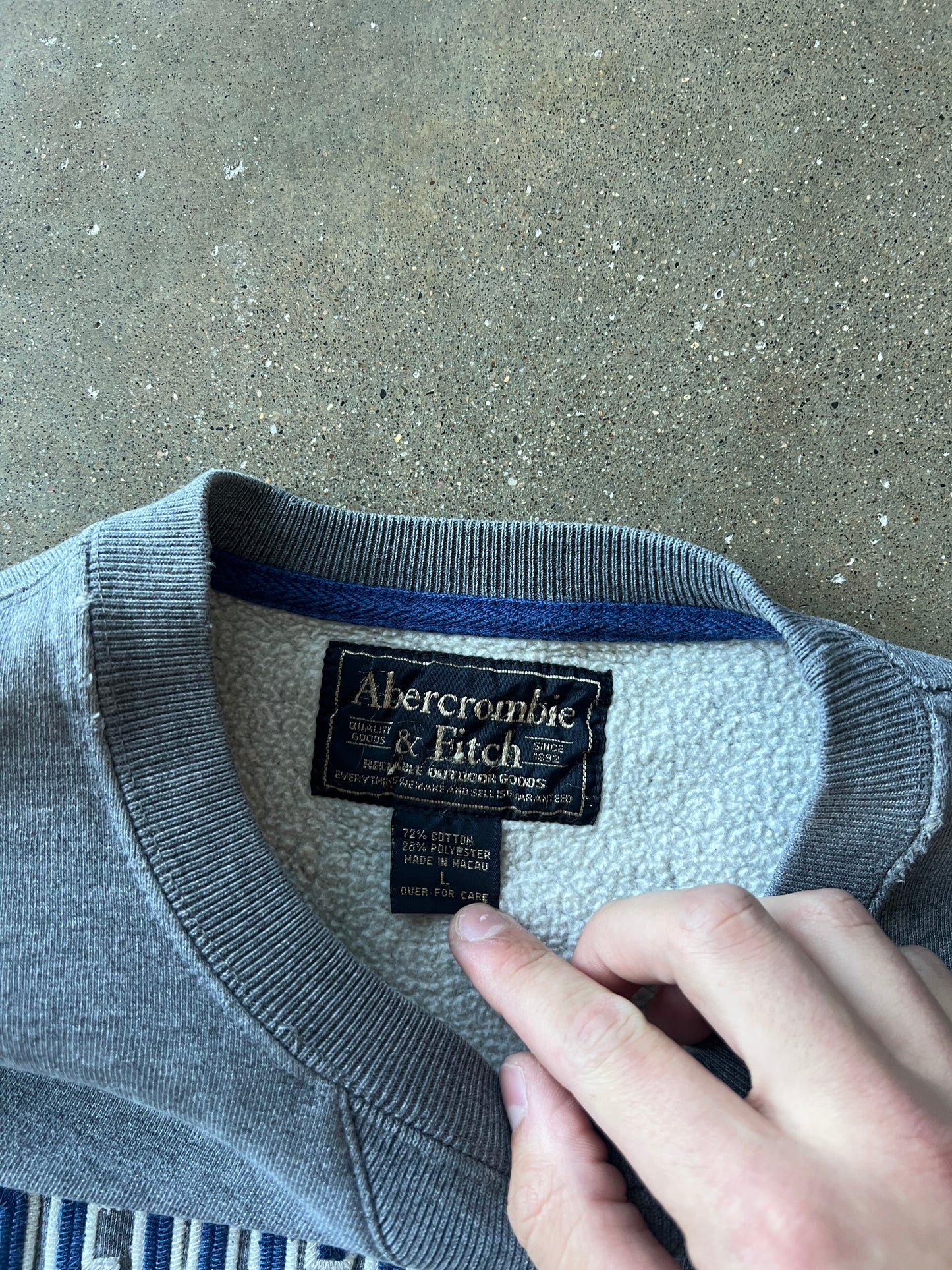 Vintage Grey Blue Abercrombie Spellout Crew - L