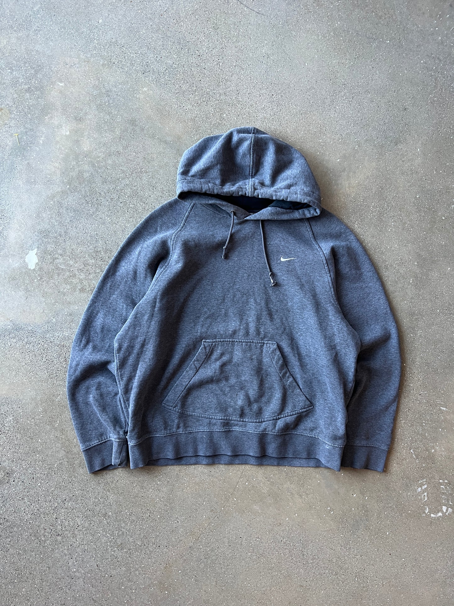 Vintage Grey Nike Swoosh Hoodie - M