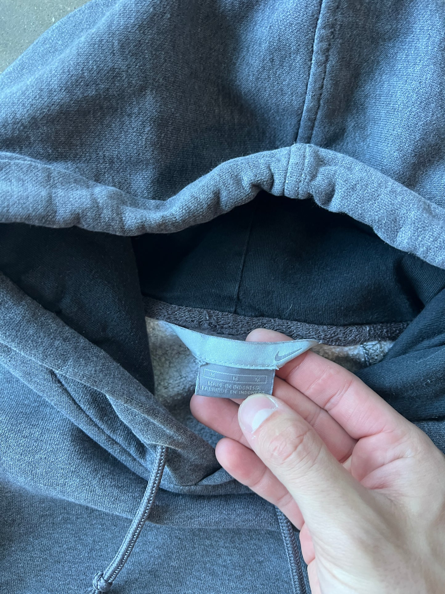Vintage Grey Nike Swoosh Hoodie - M