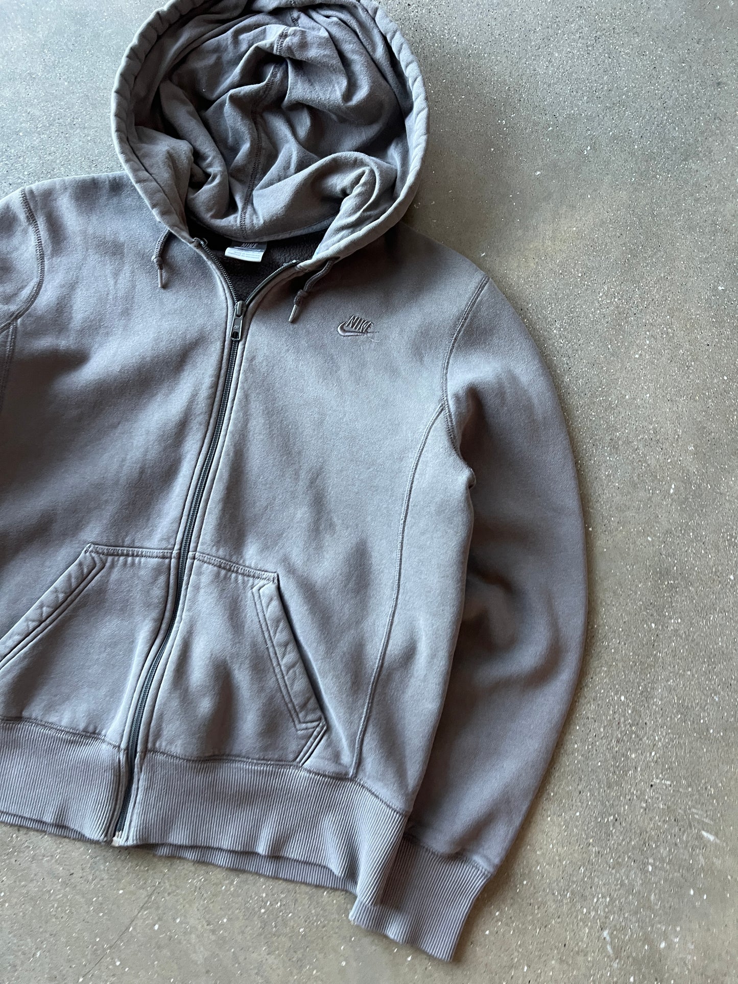 Vintage Mocha Brown Nike Hoodie - S