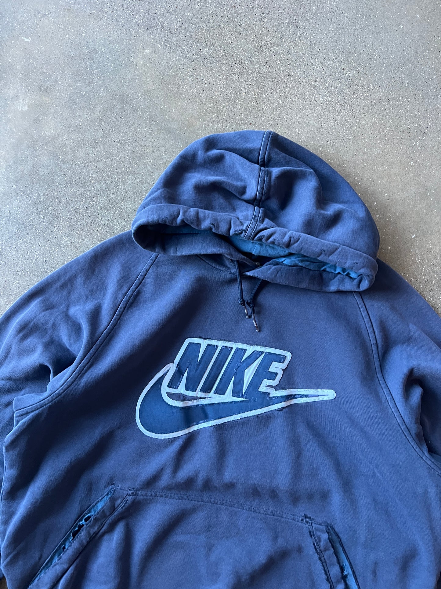 Vintage Navy Blue Nike Spellout Hoodie - L
