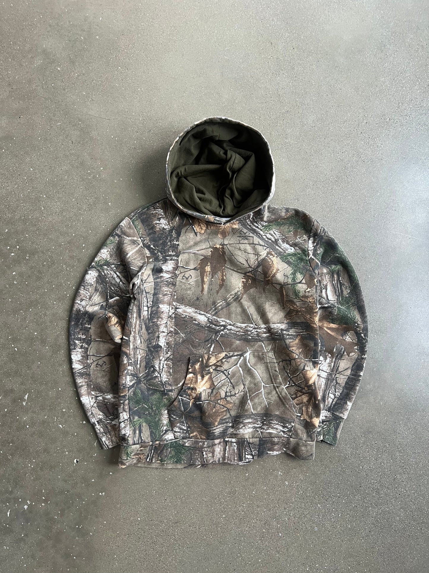 Vintage RealTree Camo Hoodie - XS